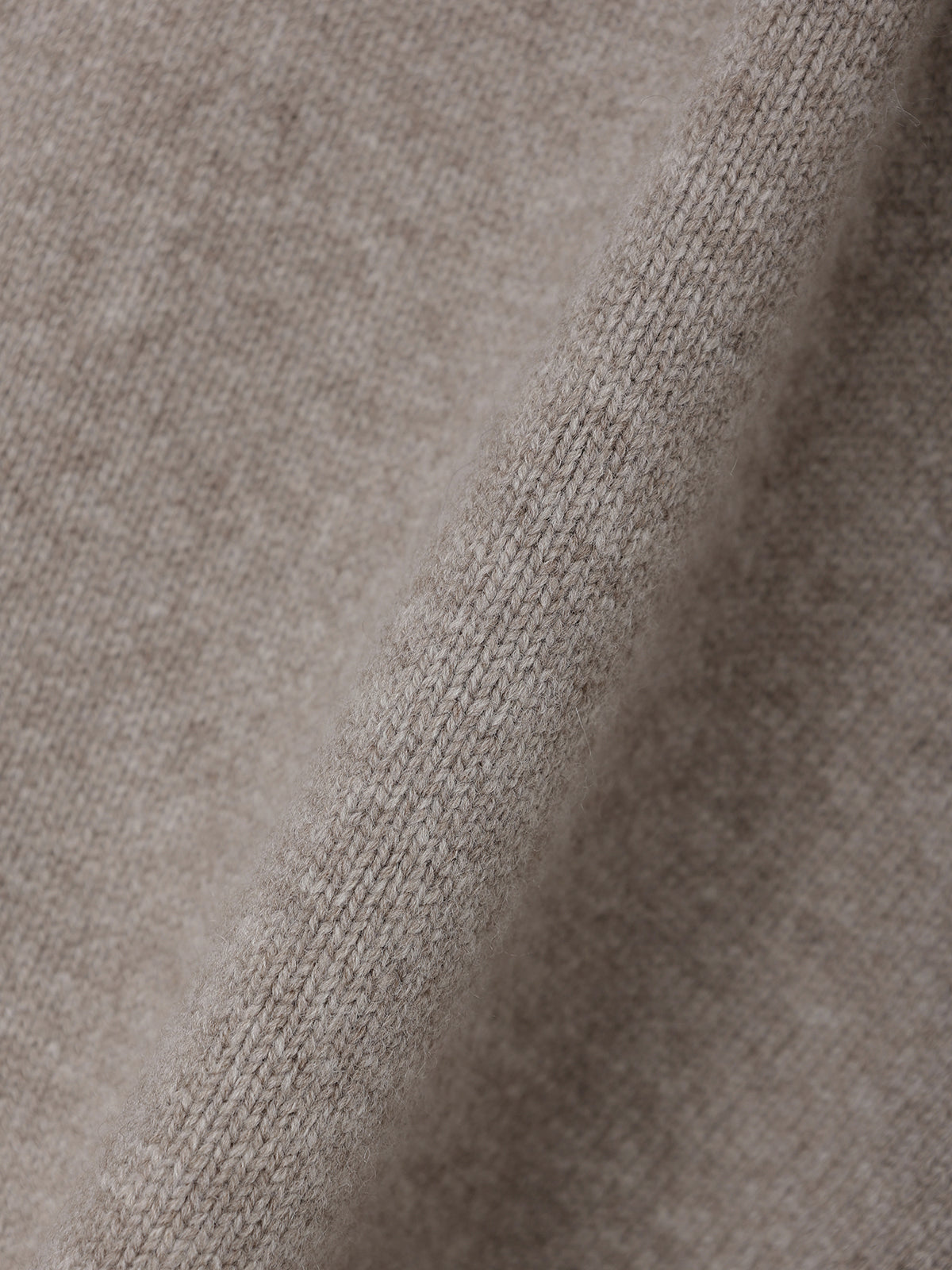 HOODIE KNIT PULLOVEER