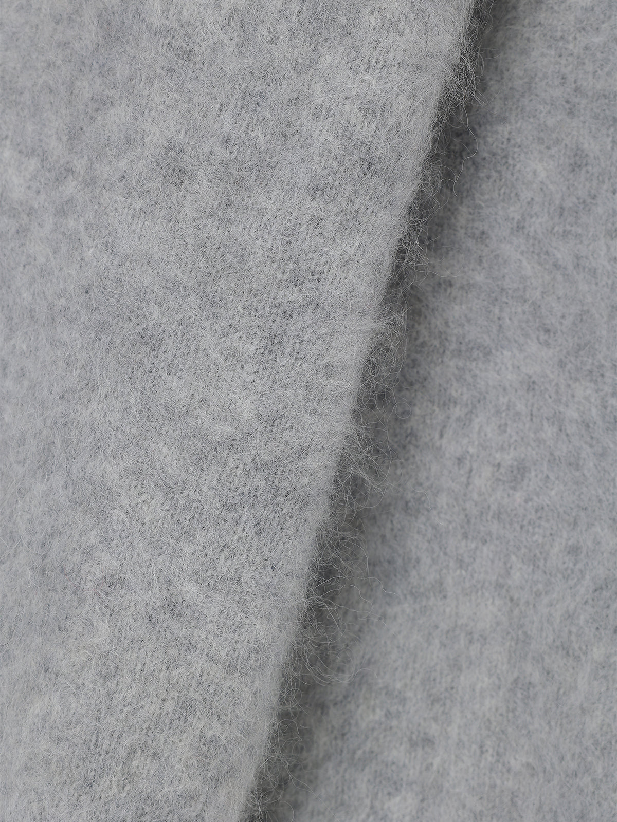 MINK FINISH CREW-NECK KNIT TOP