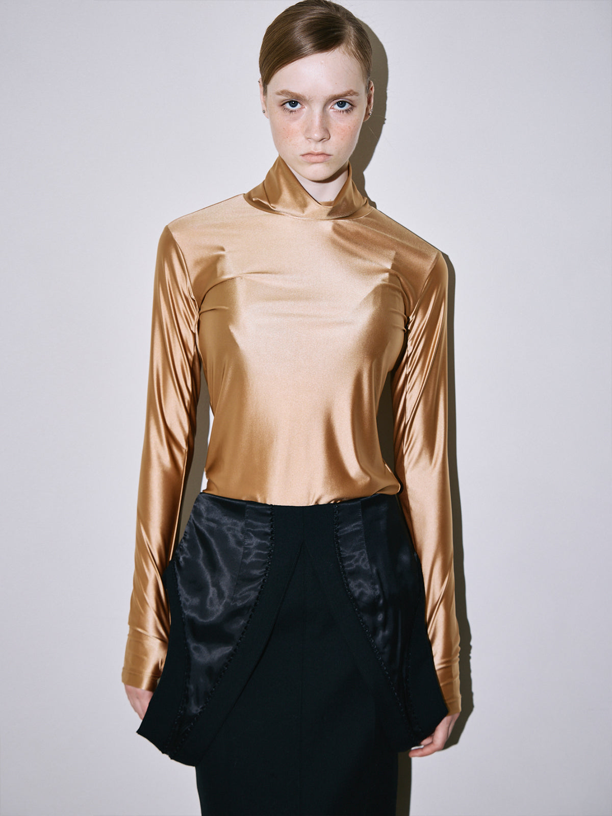 Deformation lace skirt