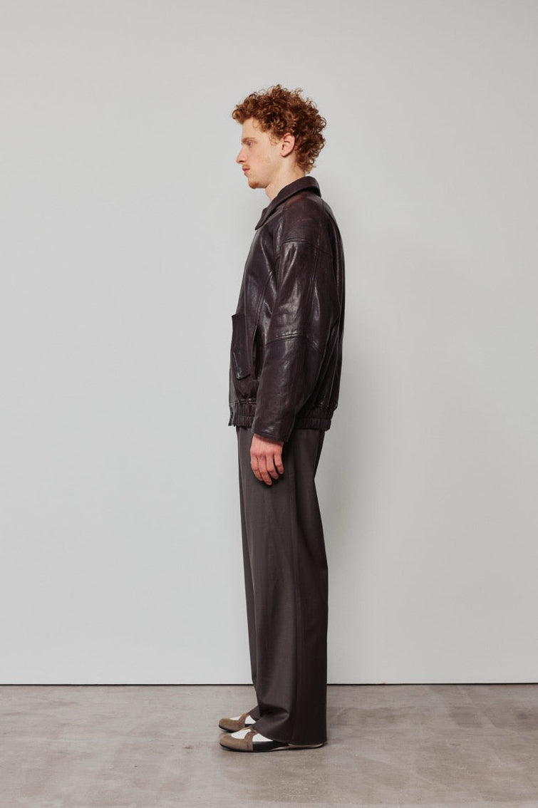 BOMBER JACKET IN LEATHER