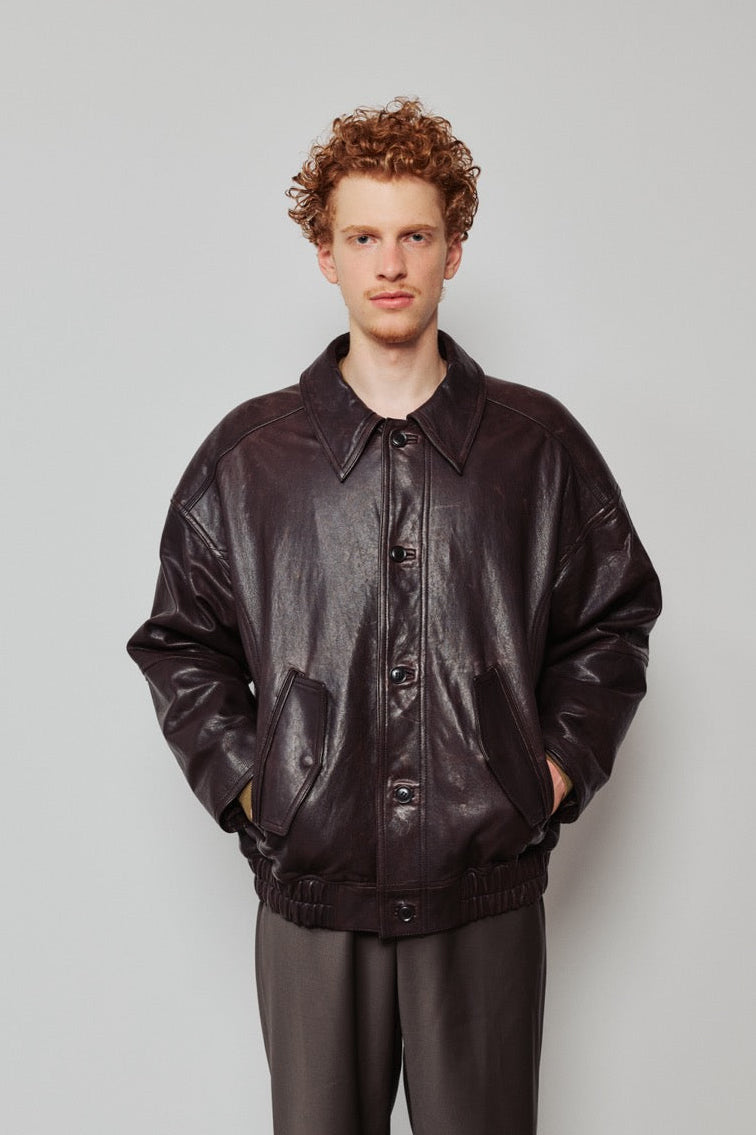 BOMBER JACKET IN LEATHER