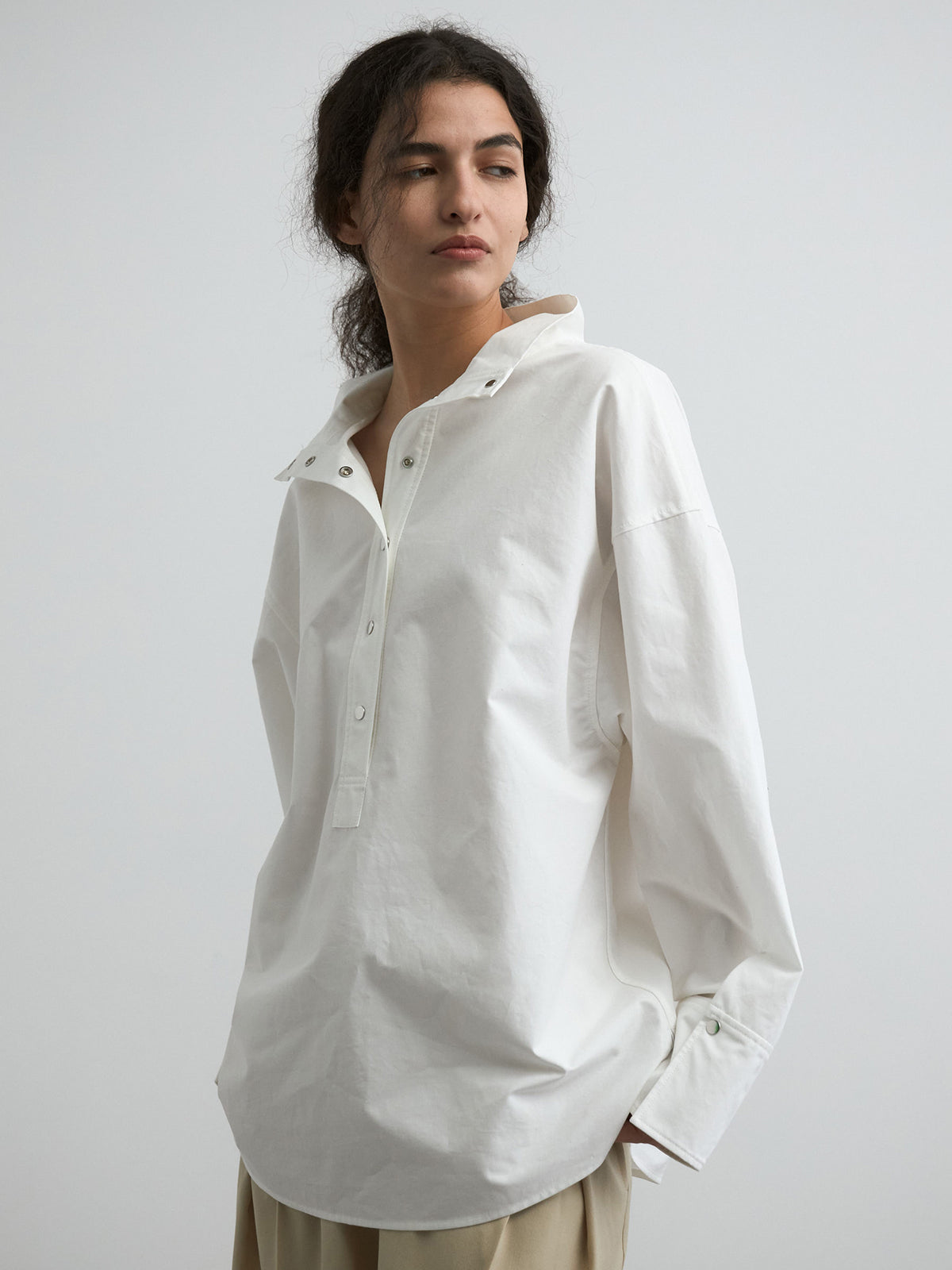 HIGH NECK BLOUSE