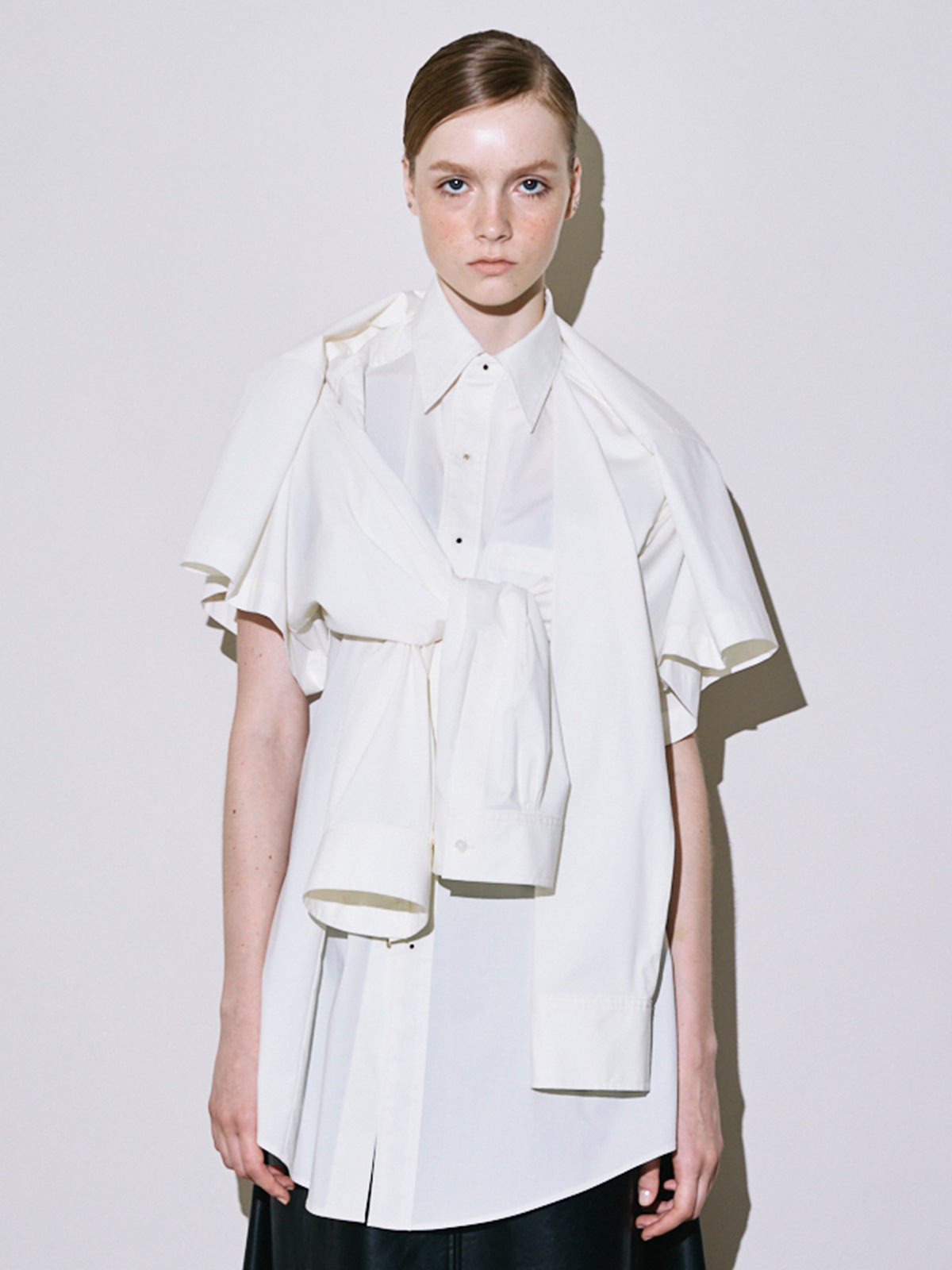 Deformation conceal shirt