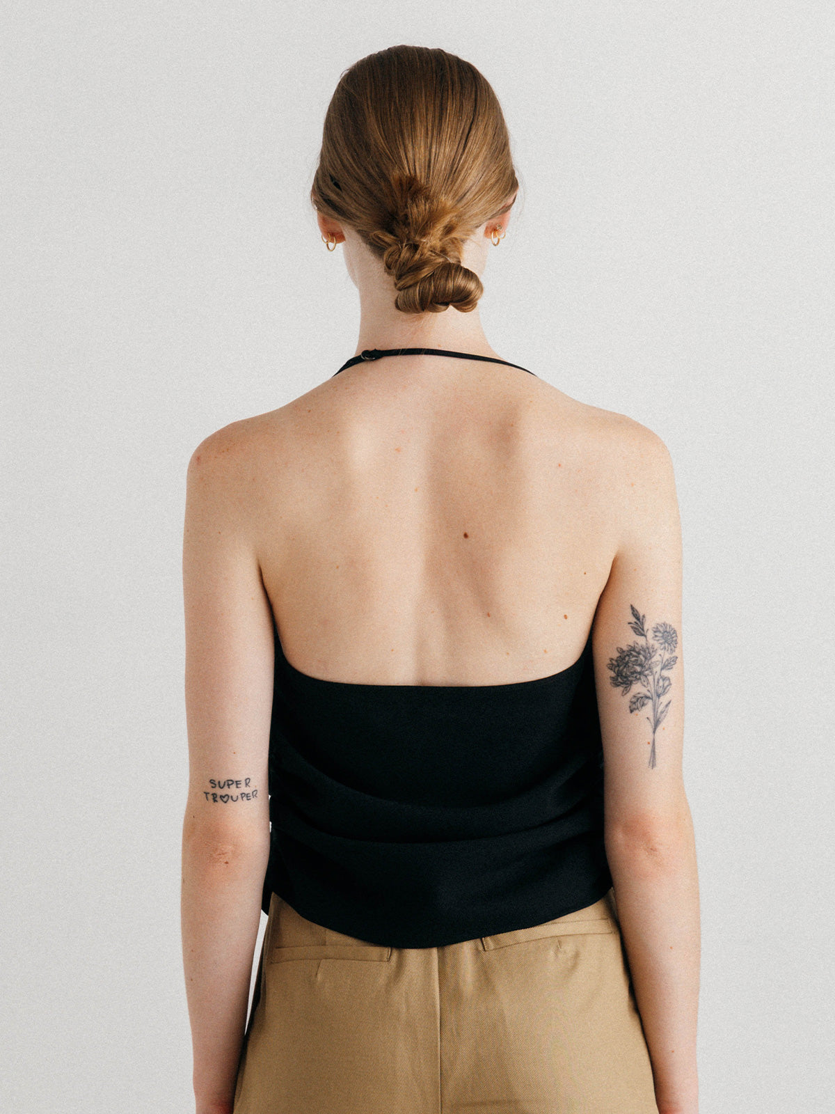 HOLTER NECK TOPS