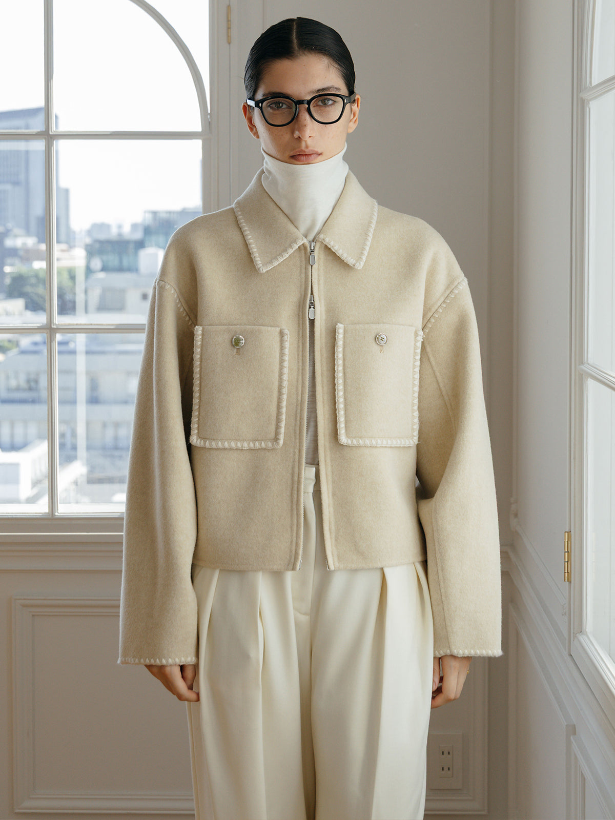 FINE WOOL OVER HIGH NECK TOPS