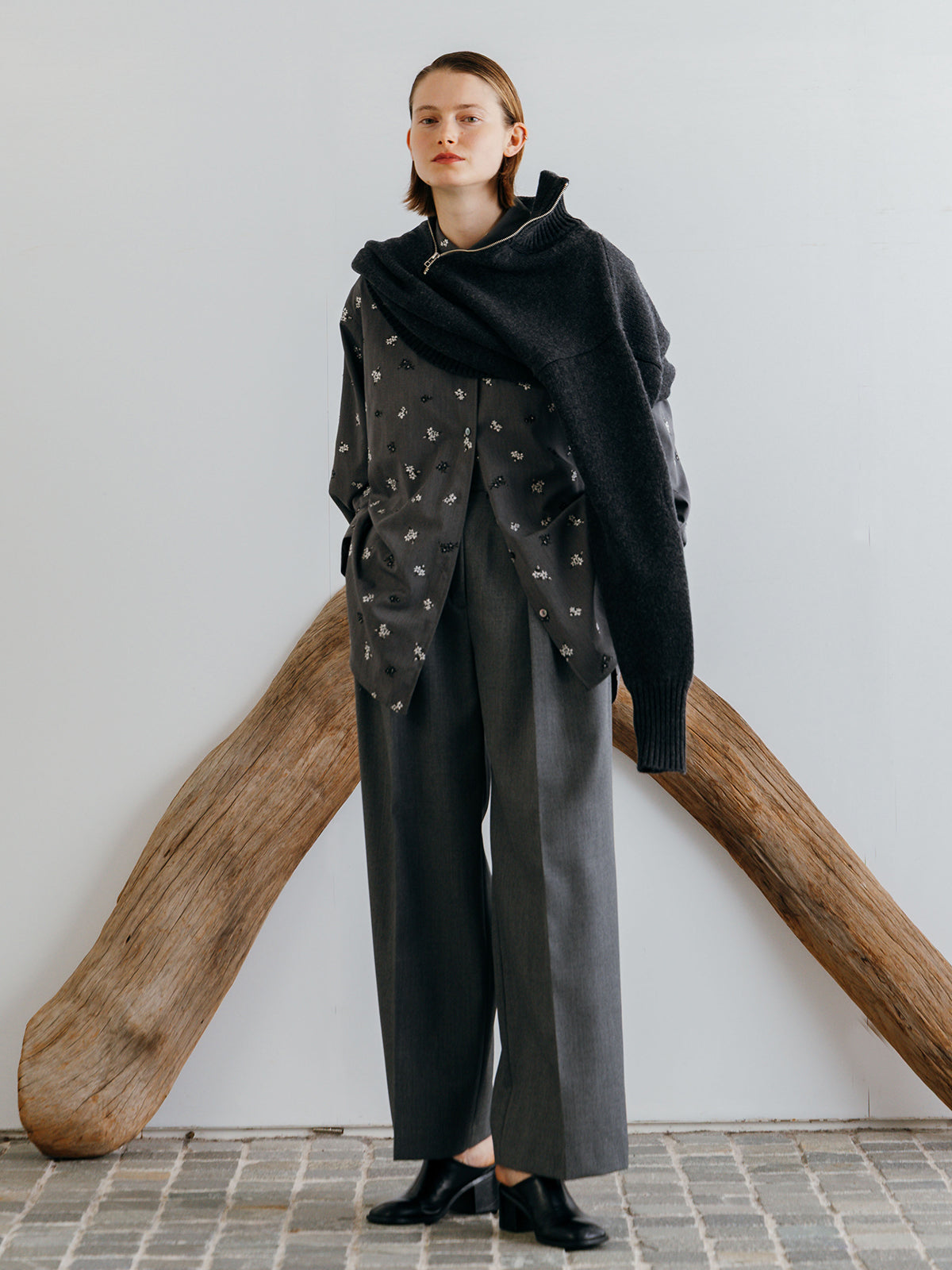 FLOWER EMBROIDERY SHIRTS