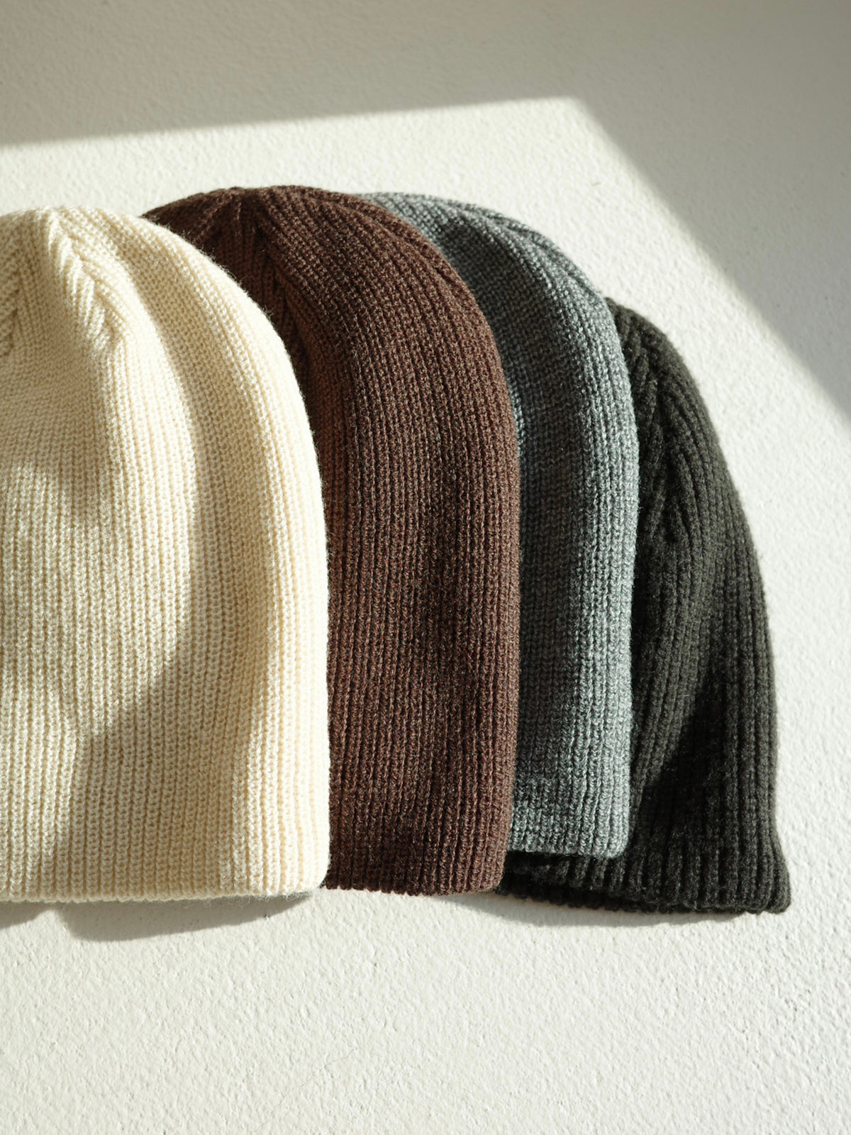 KNIT BEANIE