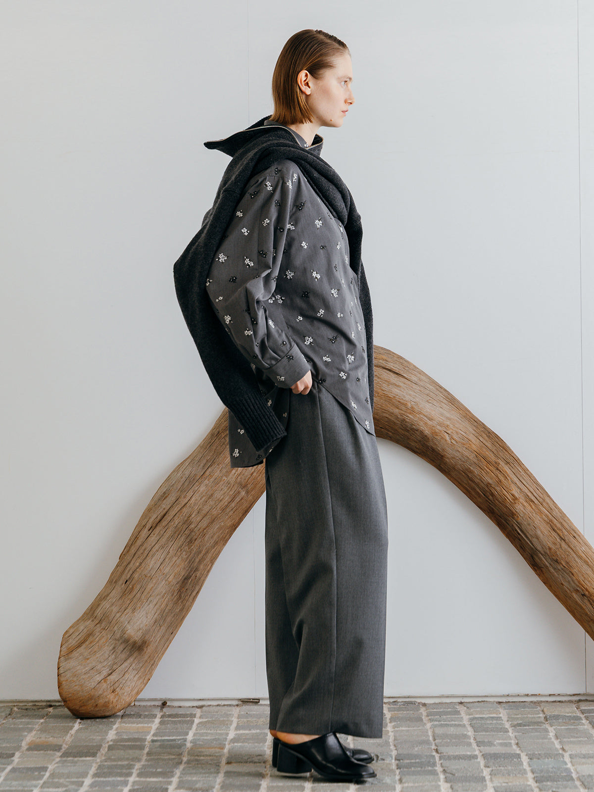 FLOWER EMBROIDERY SHIRTS