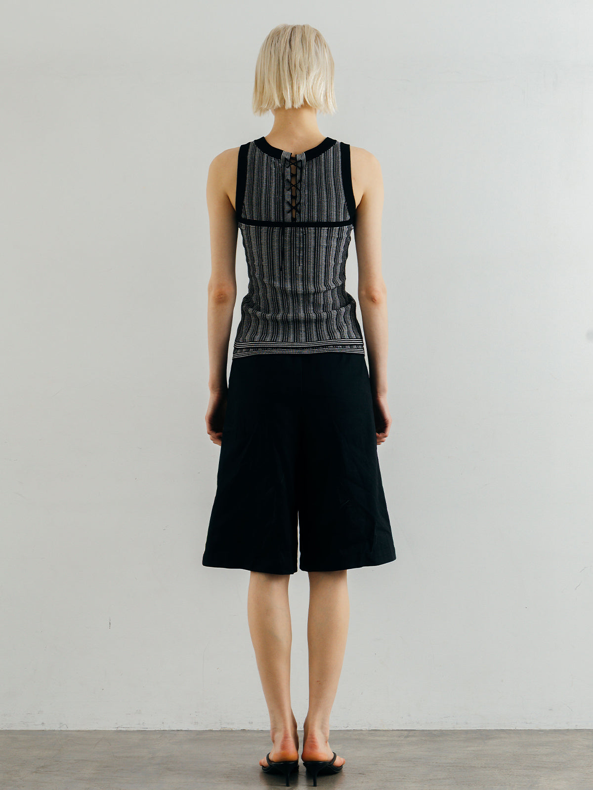 WIDE BERMUDA PANTS