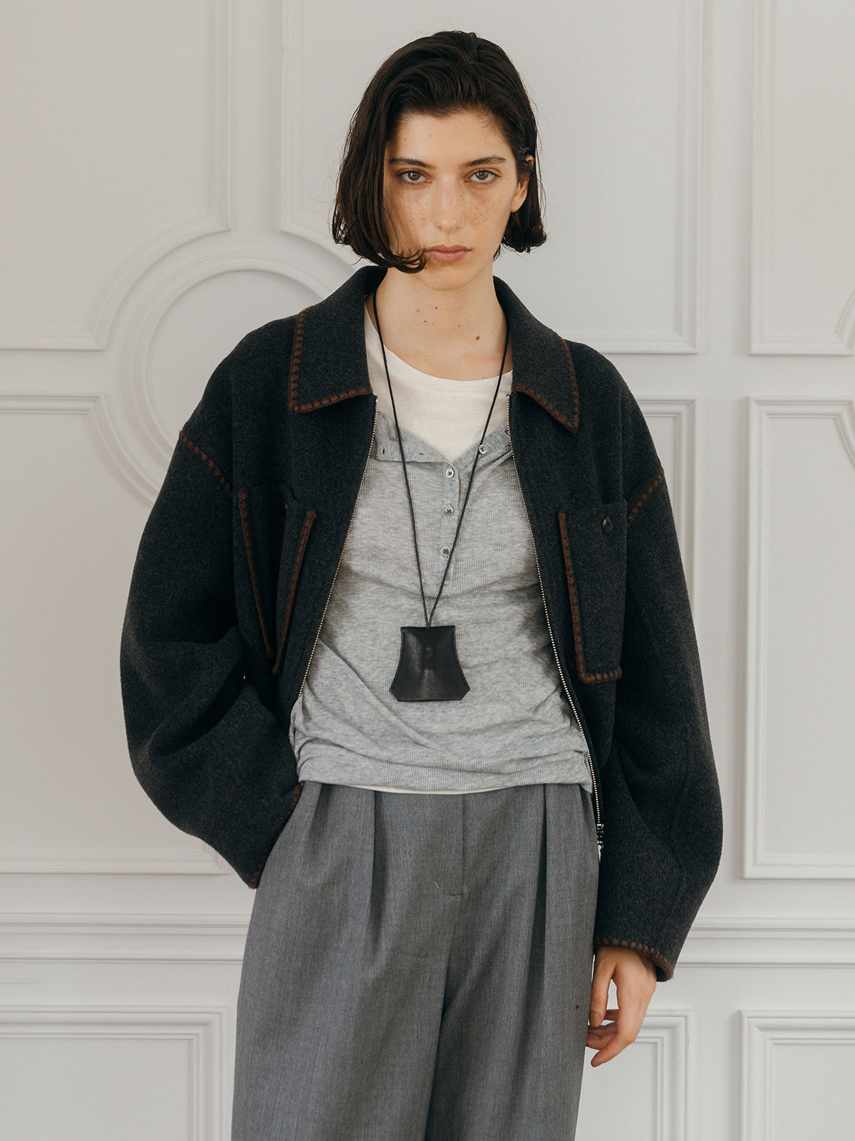 WOOL EMBROIDERY SHORT ZIP JACKET