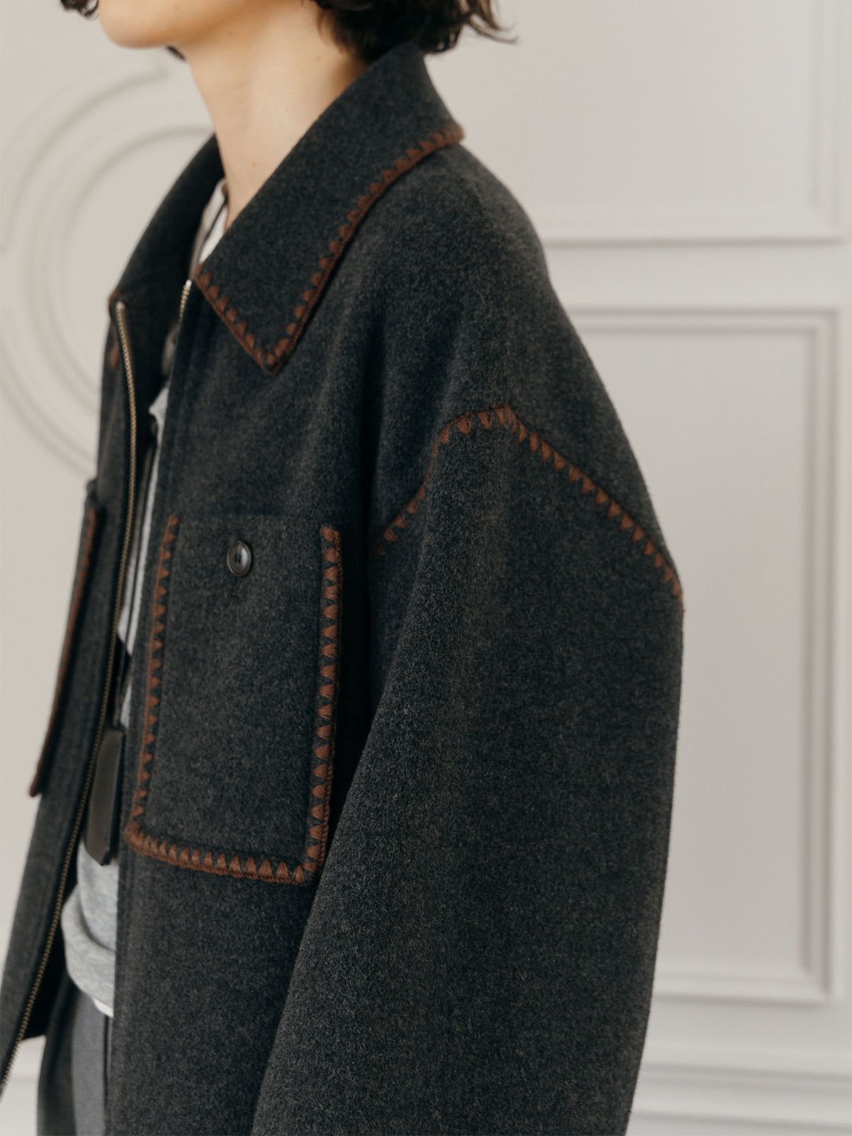 WOOL EMBROIDERY SHORT ZIP JACKET