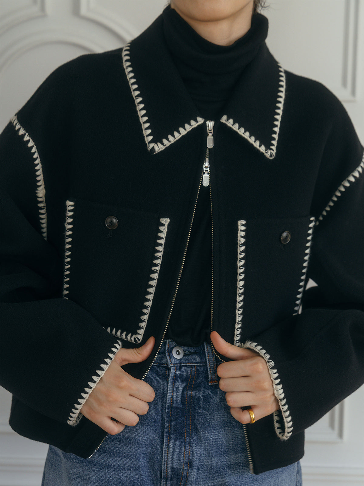 WOOL EMBROIDERY SHORT ZIP JACKET