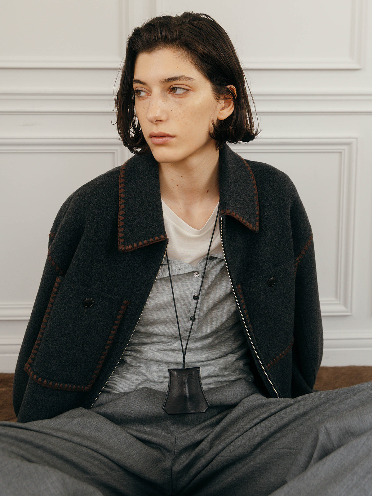 WOOL EMBROIDERY SHORT ZIP JACKET