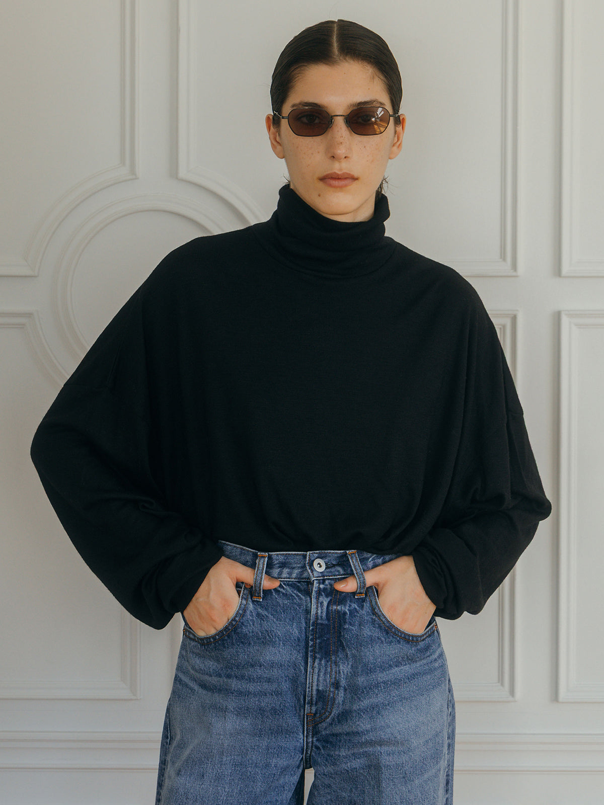 FINE WOOL OVER HIGH NECK TOPS