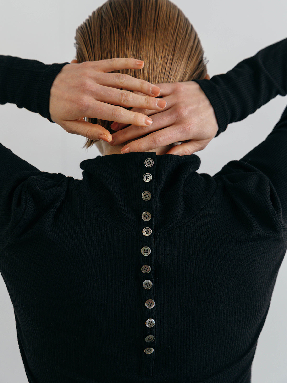 HENRY HIGH NECK TOPS