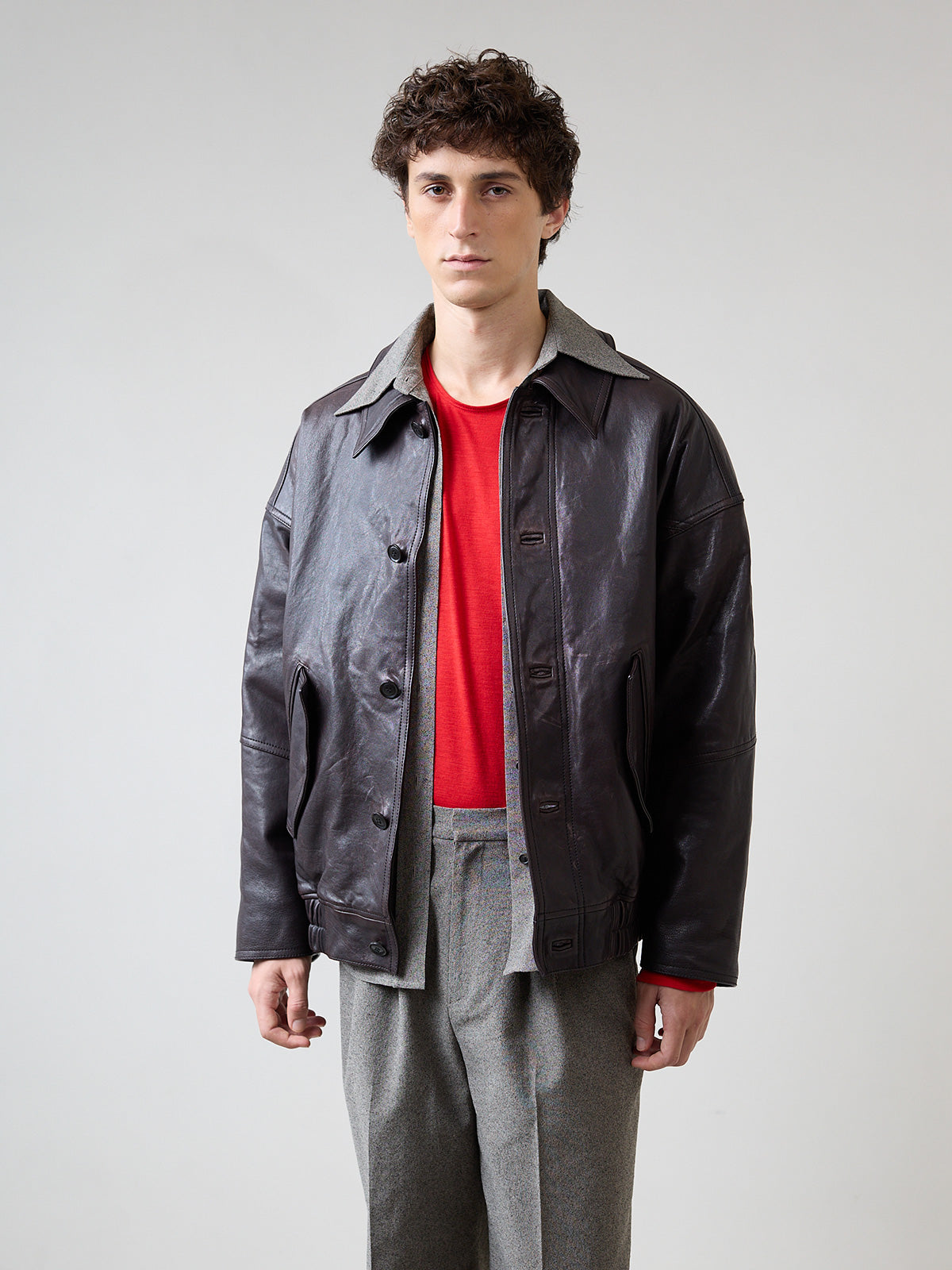 BOMBER JACKET IN LEATHER