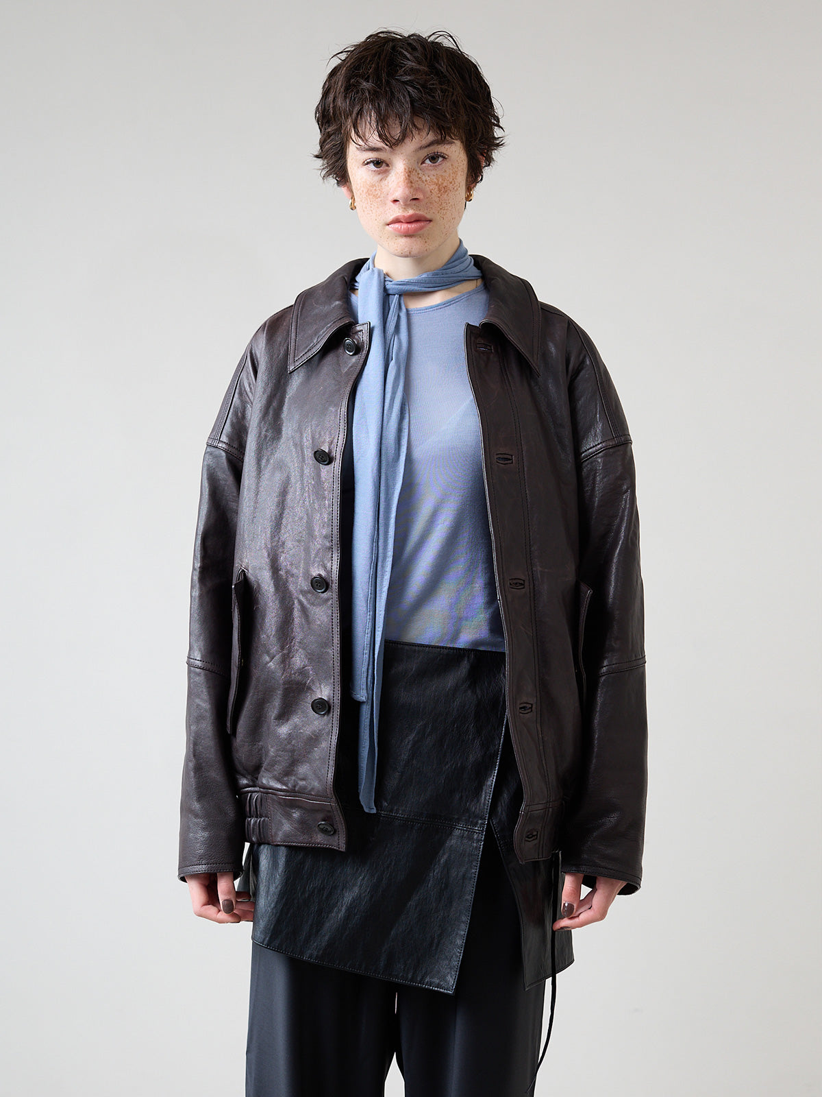 BOMBER JACKET IN LEATHER