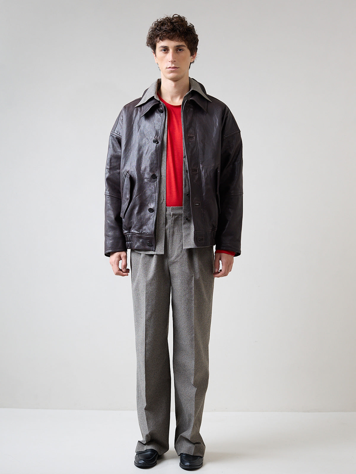 BOMBER JACKET IN LEATHER