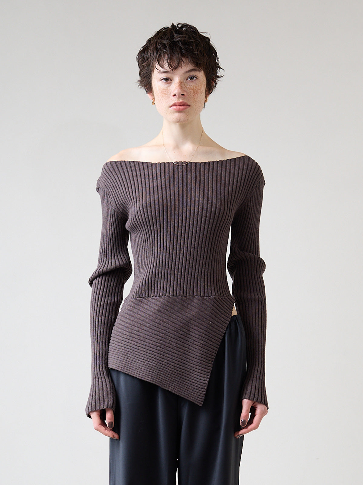 RIB CUTTING KNIT