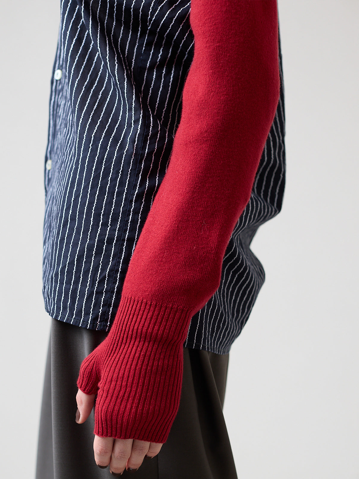 ARM COVER KNIT