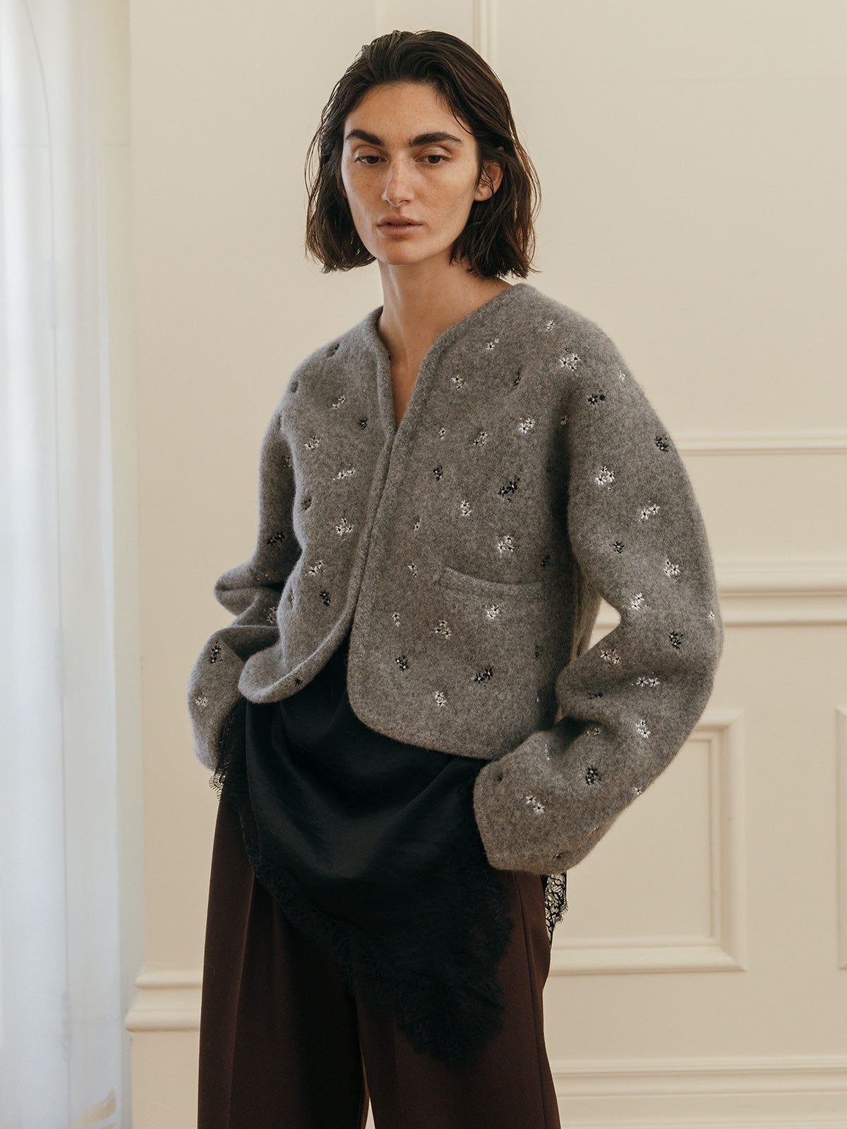 FLOWER EMBROIDERY KNIT JACKET