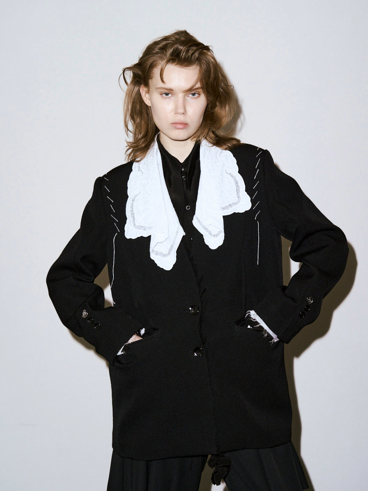 CATHERINE EMBROIDERY JACKT