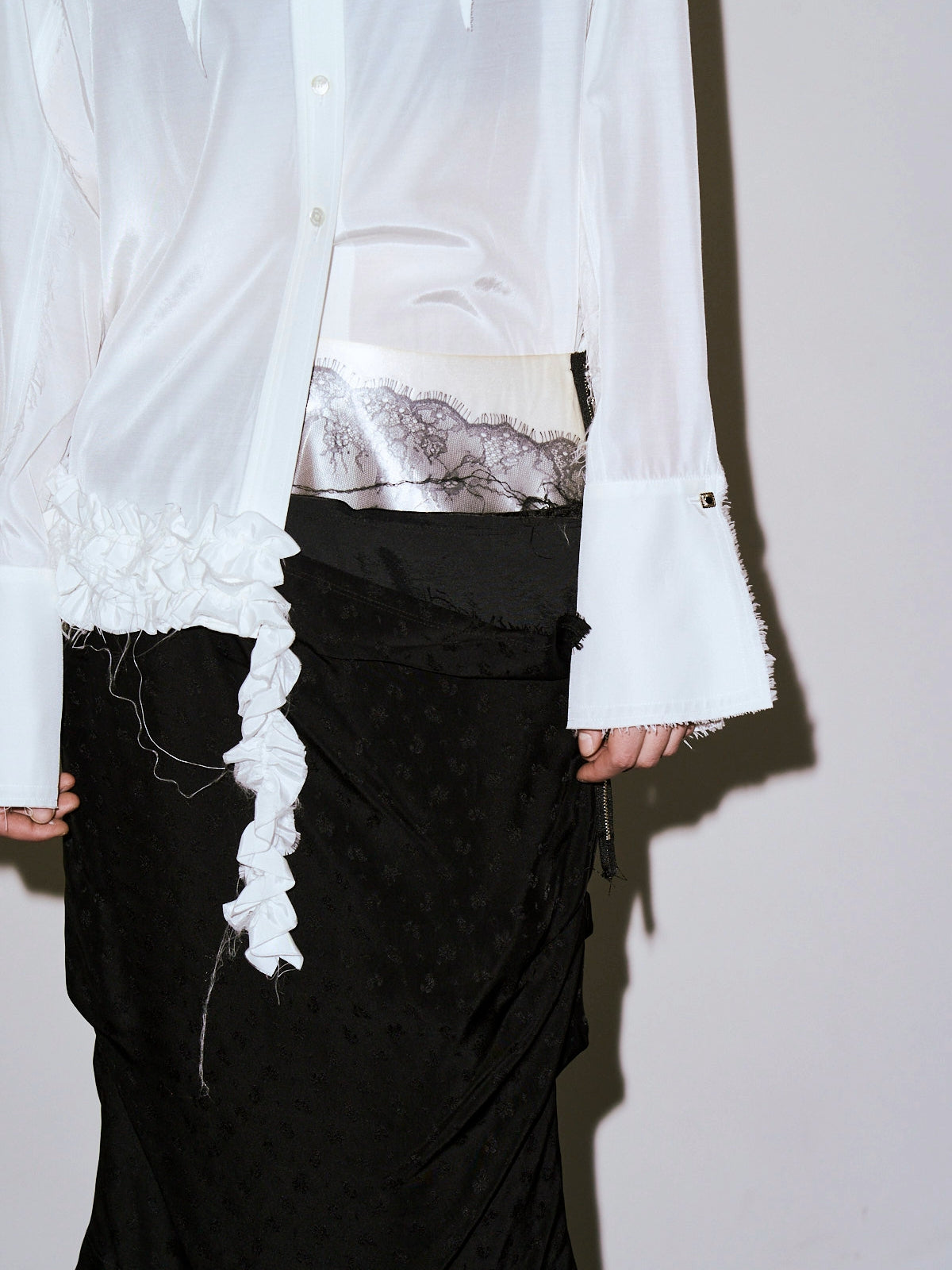LUSTER SATIN FRILL SHIRT