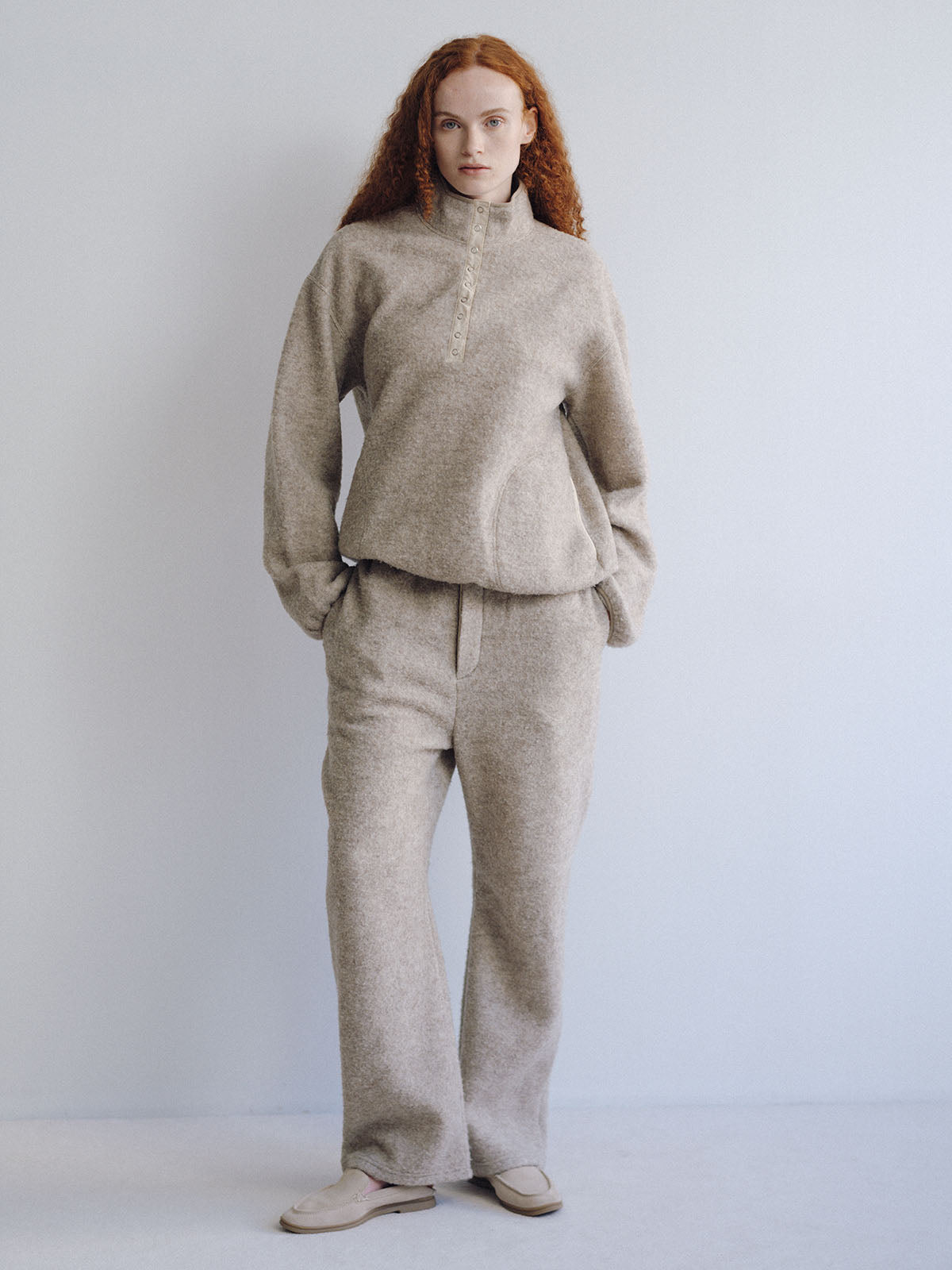 WOOL FLEECE TOP