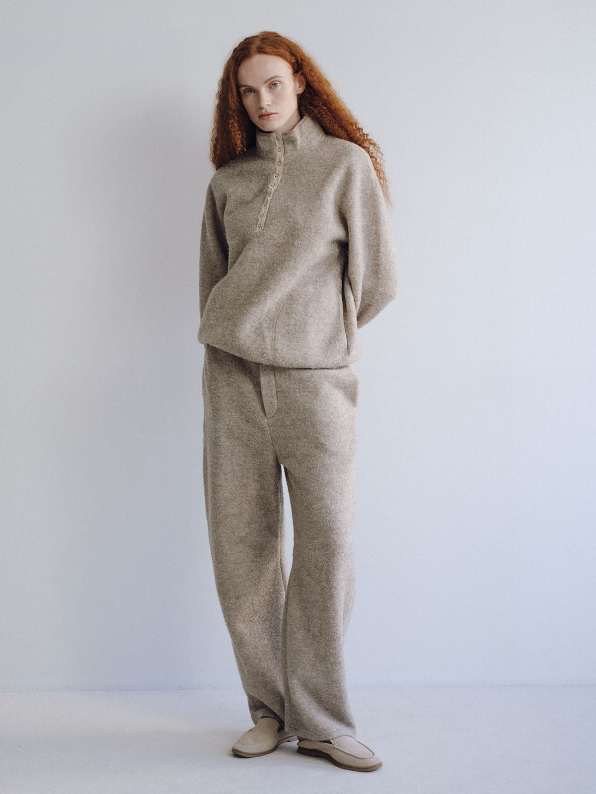 WOOL FLEECE TOP