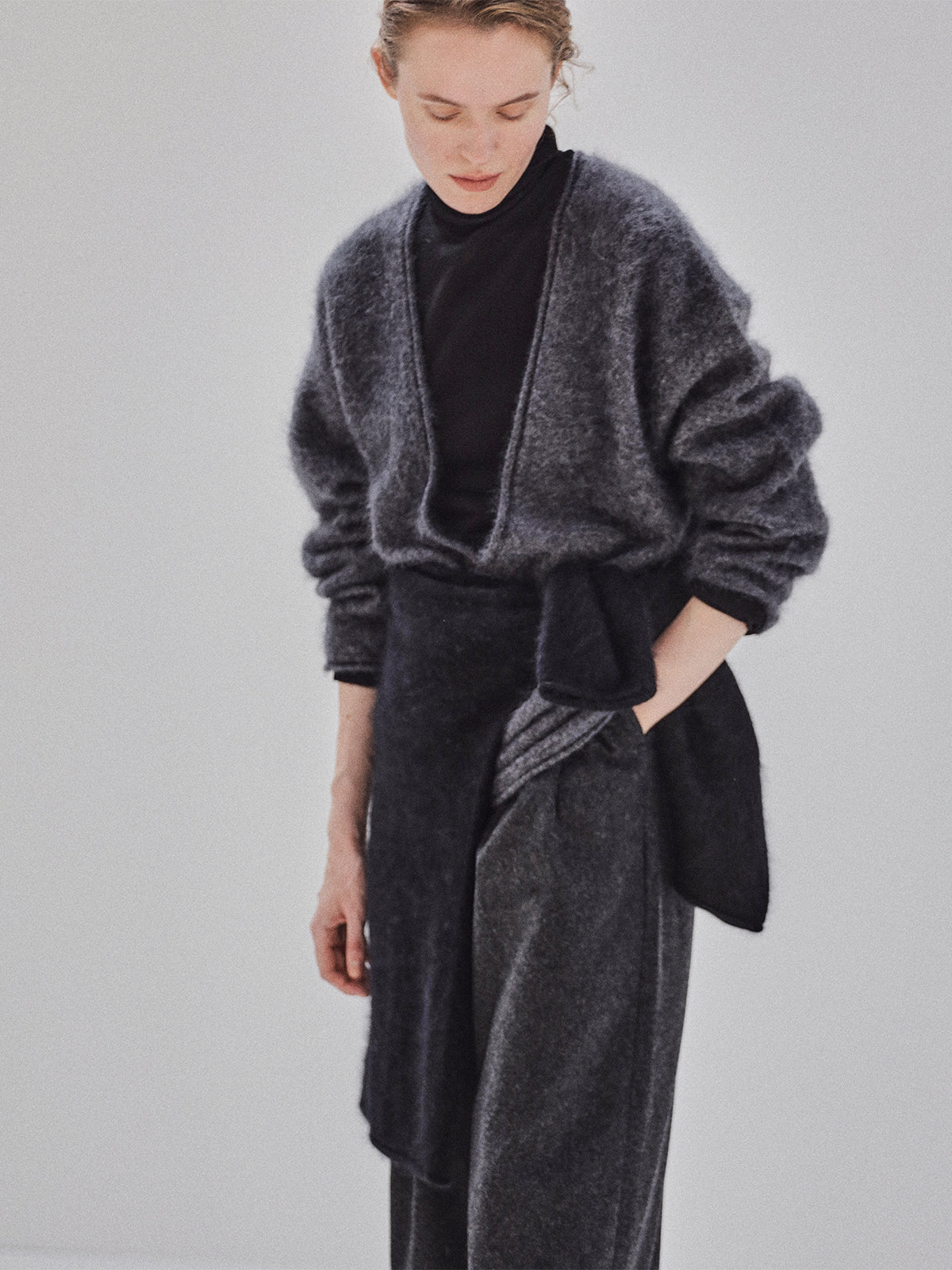 Cashmere Silk V Knit Top