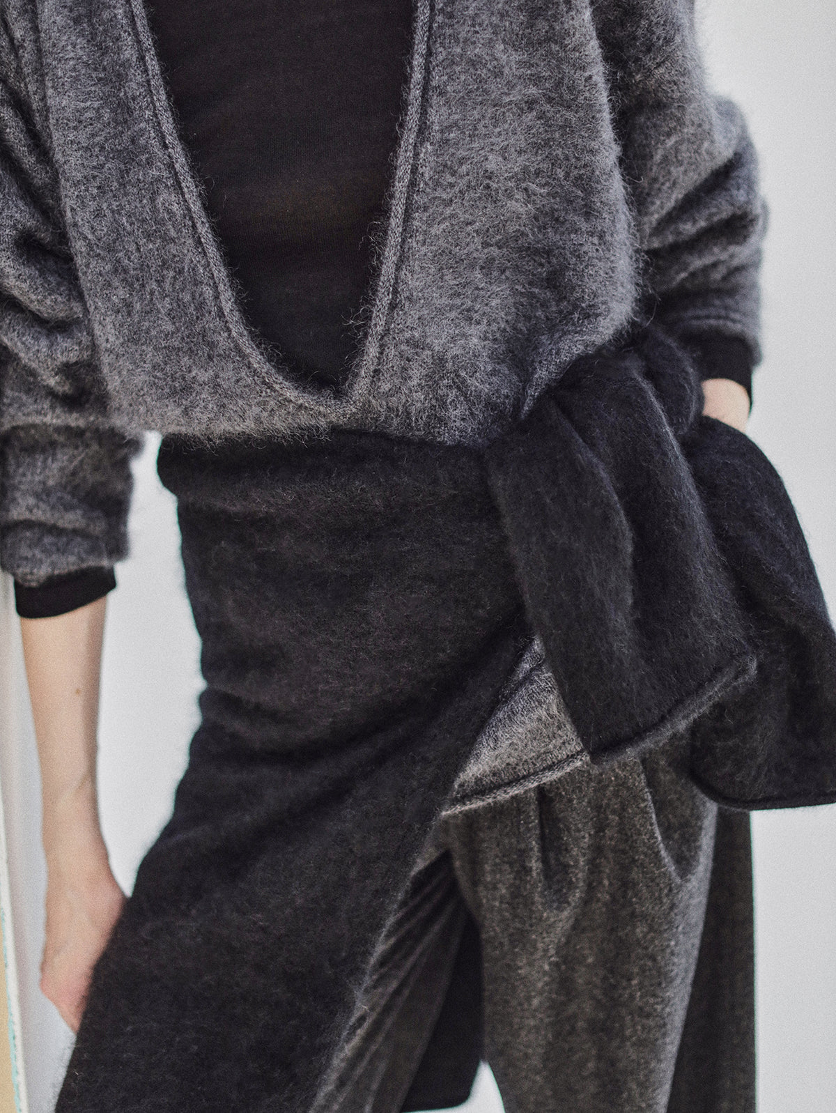 Cashmere Silk V Knit Top