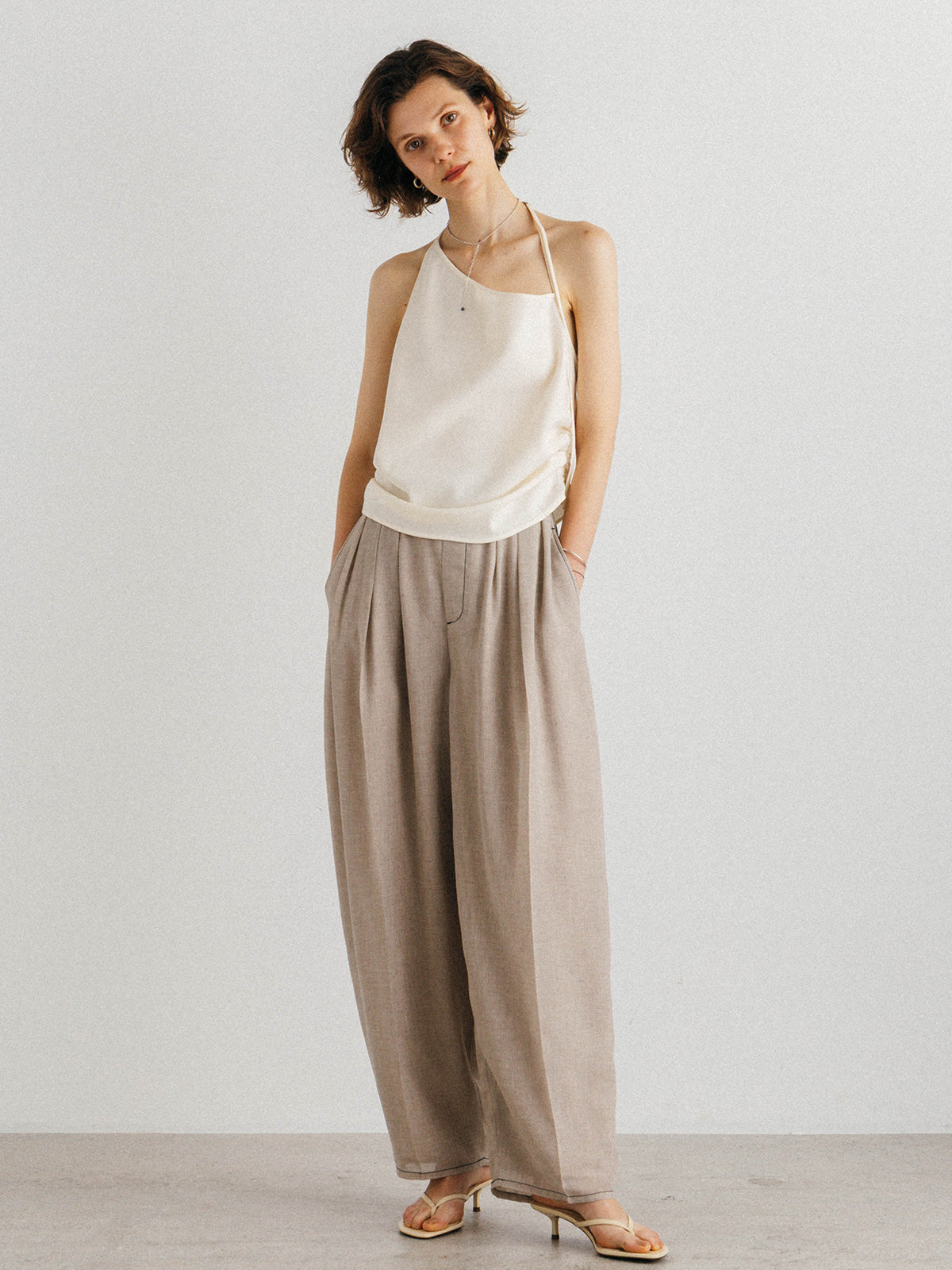 HOLTER NECK TOPS