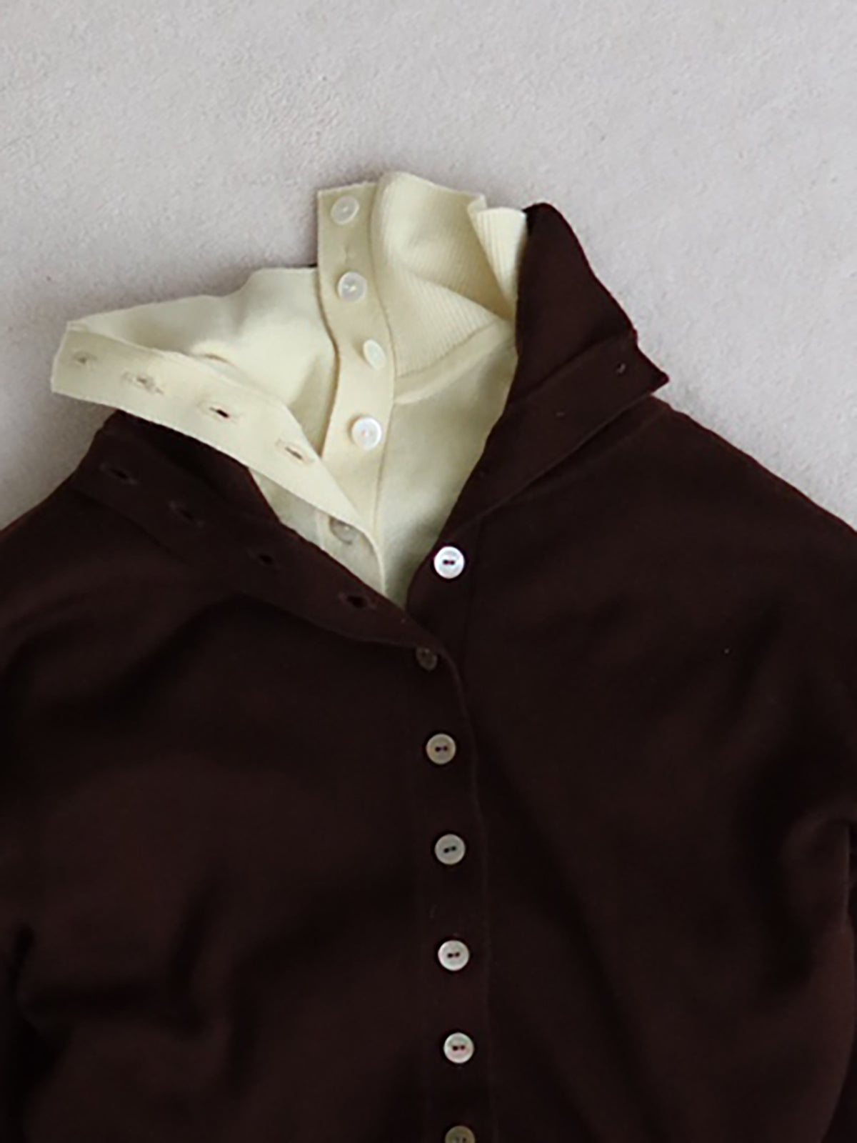 CONVERTIBLE COLLAR KNIT