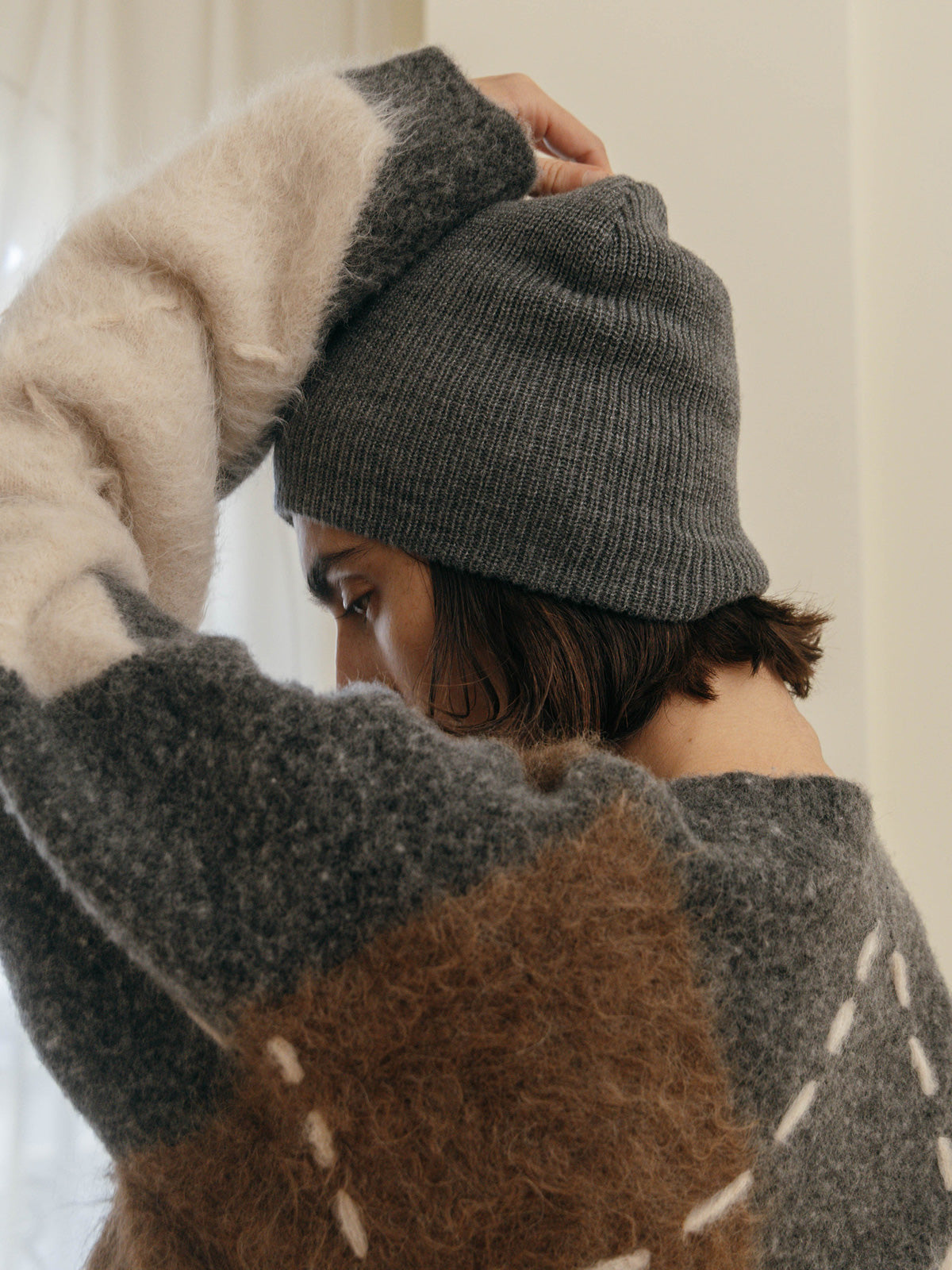 KNIT BEANIE