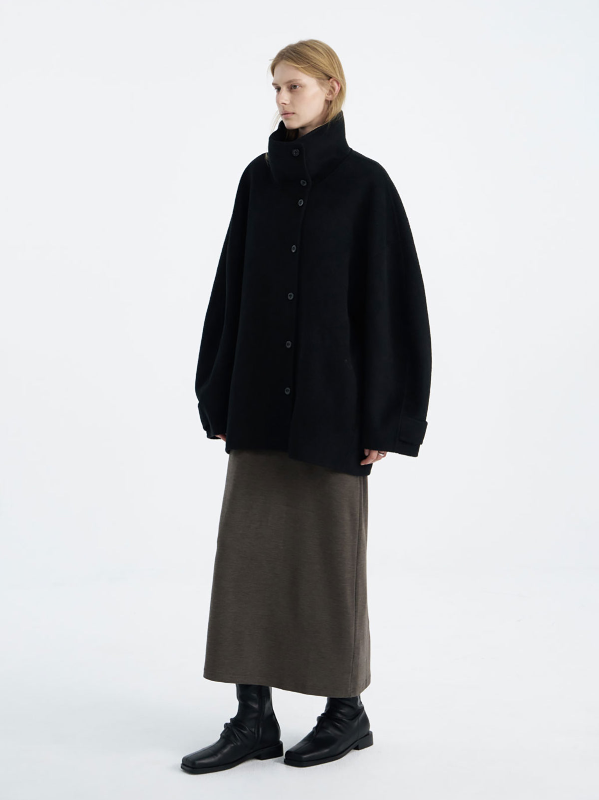 【Studio Doe】100% Wool Volume Sleeve Handmade Coat