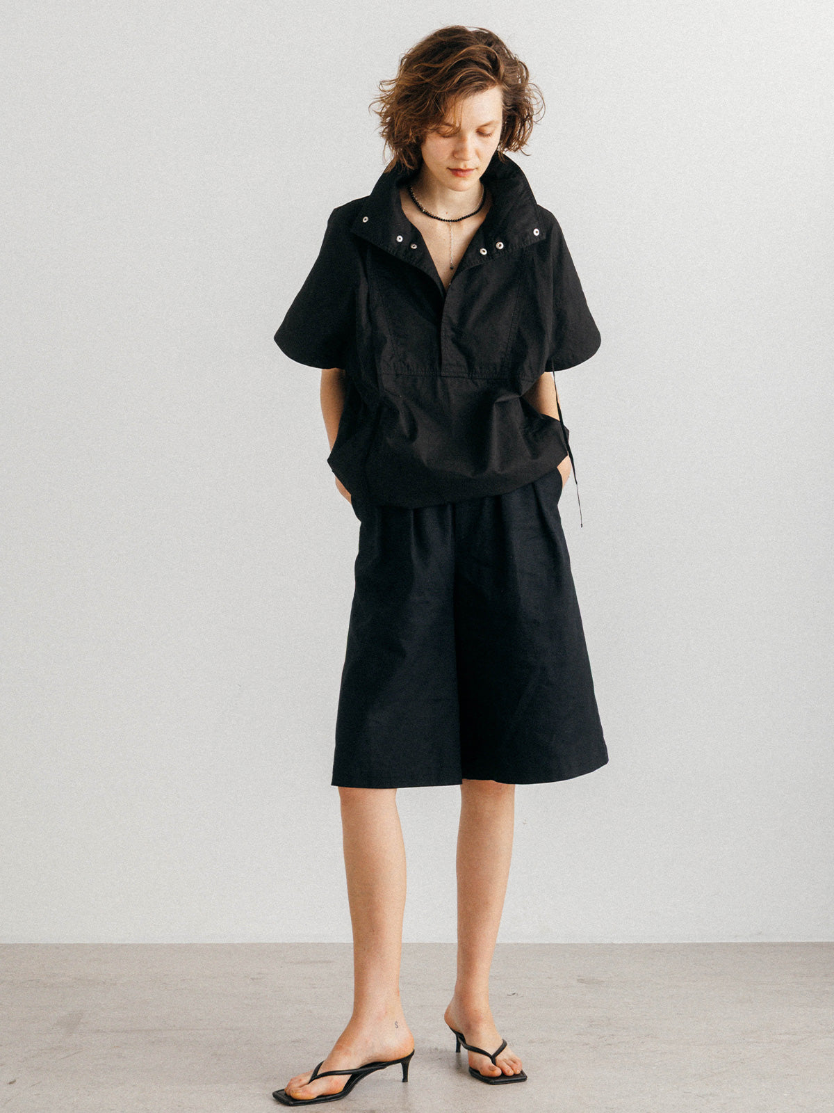 UTILITY ANORAK TOP