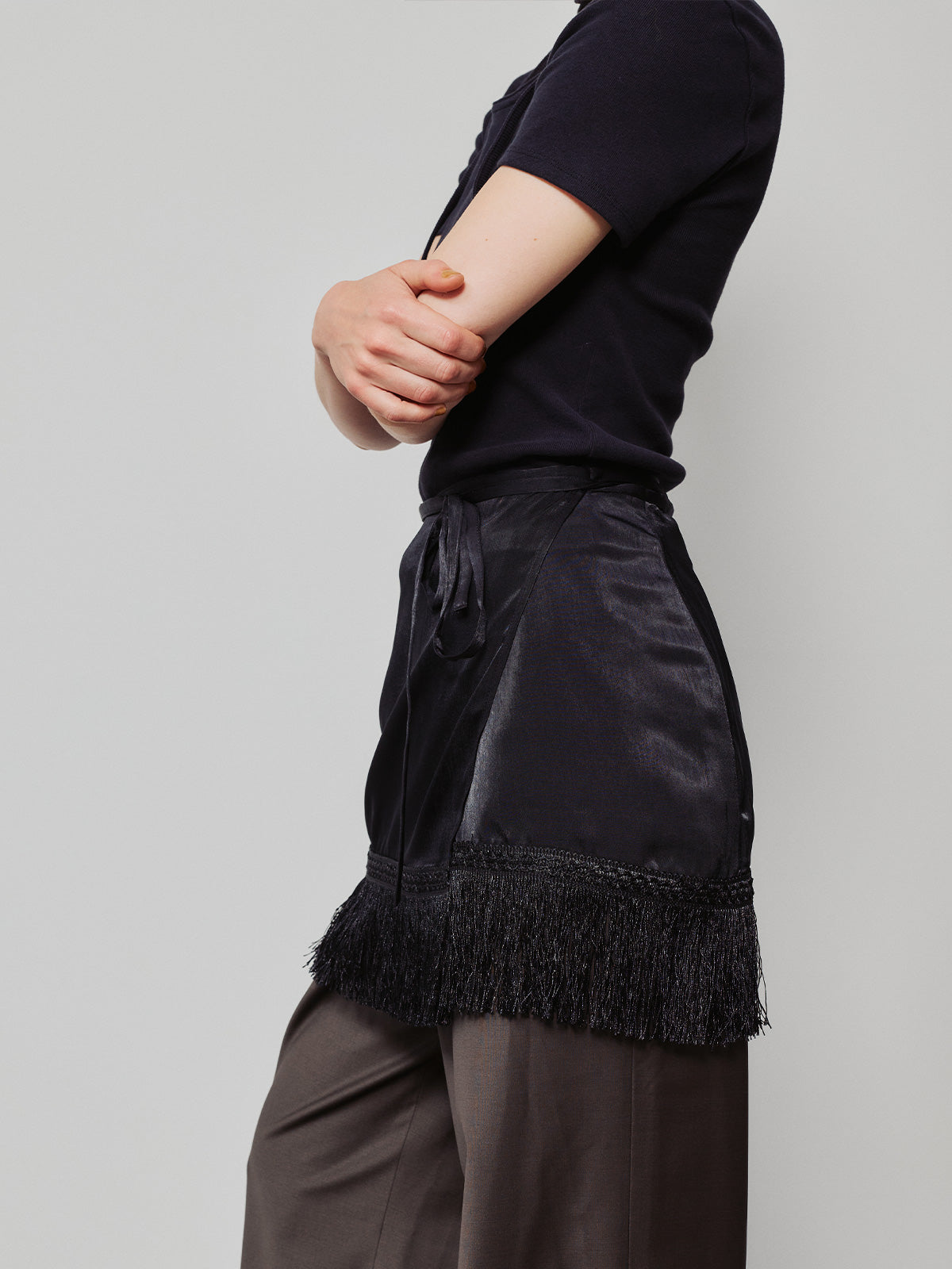 EVERYWHERE COVER FRINGE SKIRT