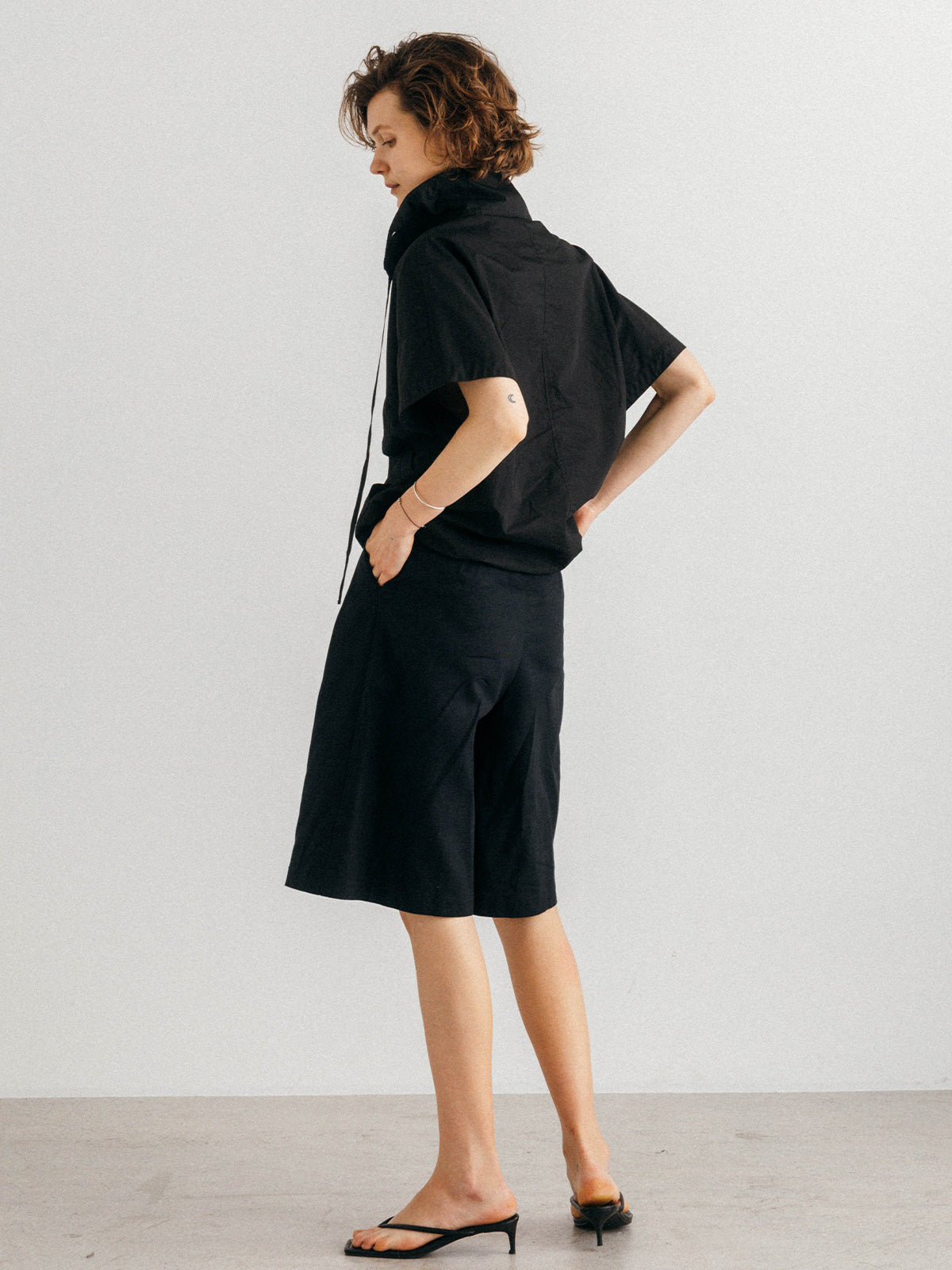 UTILITY ANORAK TOP