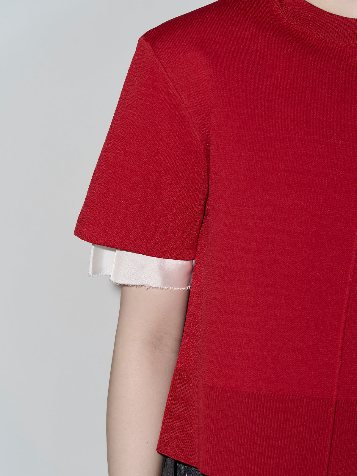 CARRE KNIT TOPS