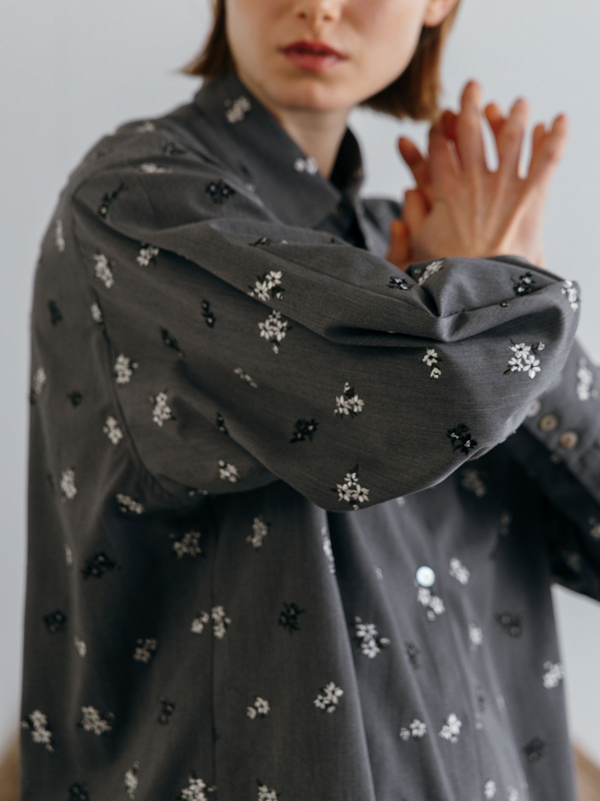 FLOWER EMBROIDERY SHIRTS