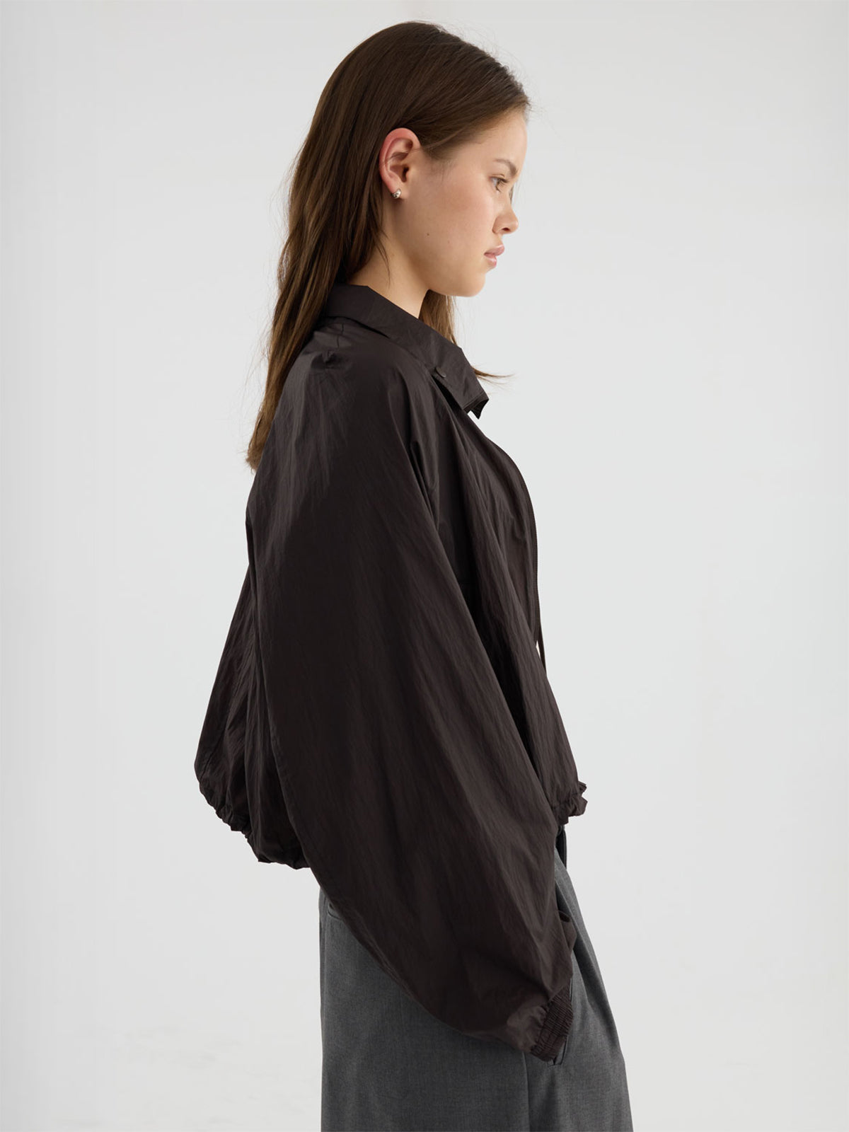 【Studio Doe】Stand Collar Drawstring Hem Lightweight Jacket