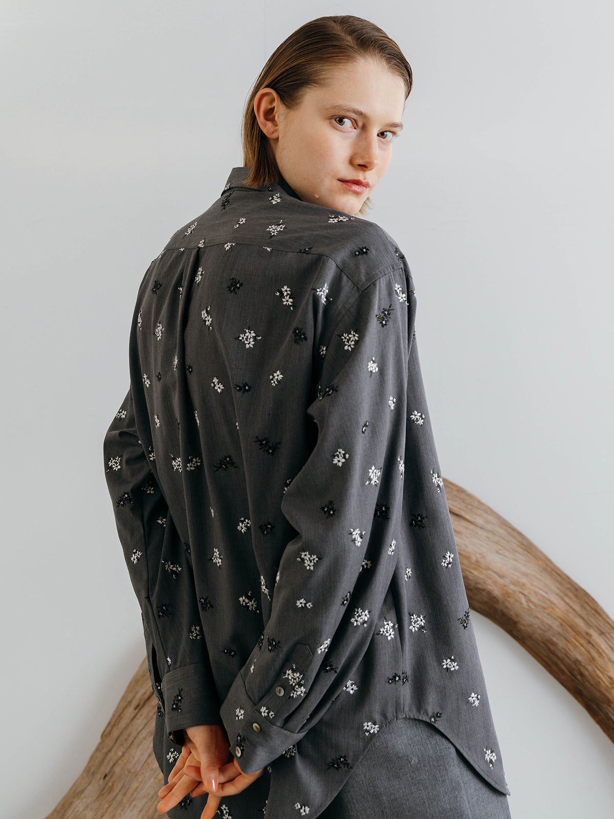 FLOWER EMBROIDERY SHIRTS