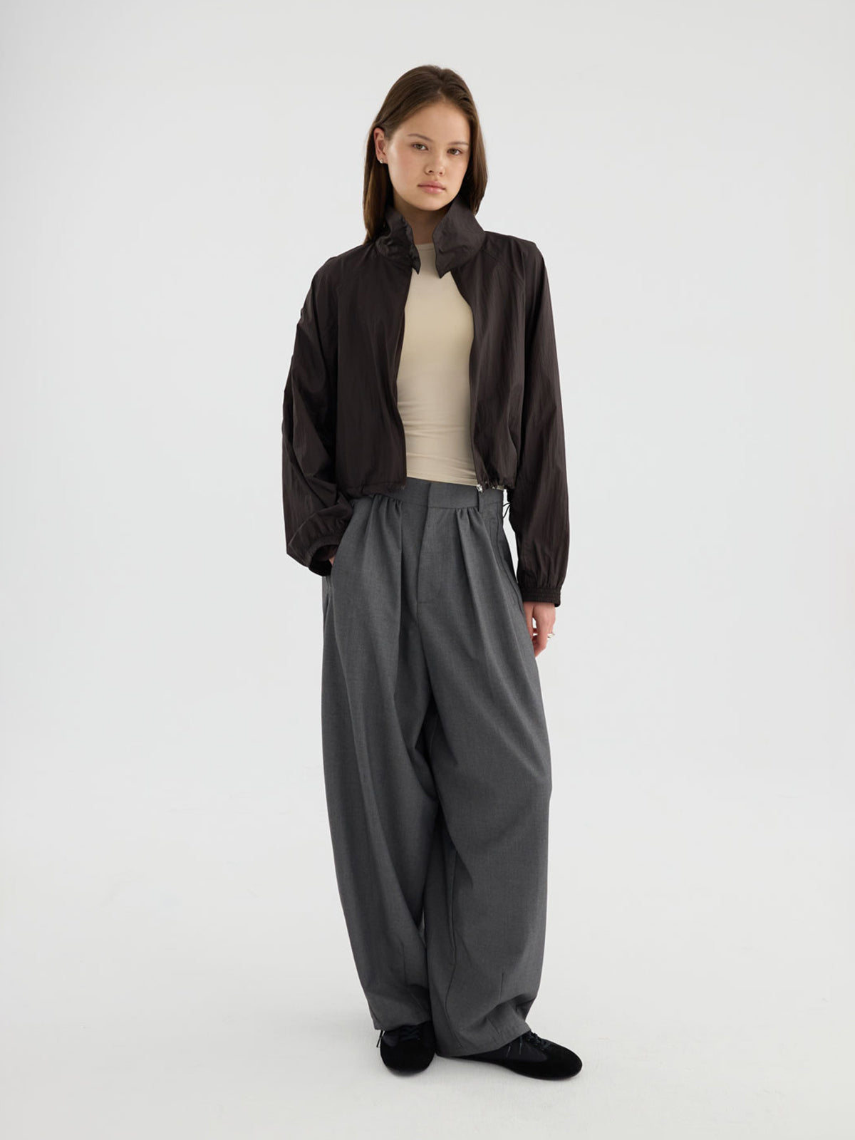 【Studio Doe】Stand Collar Drawstring Hem Lightweight Jacket