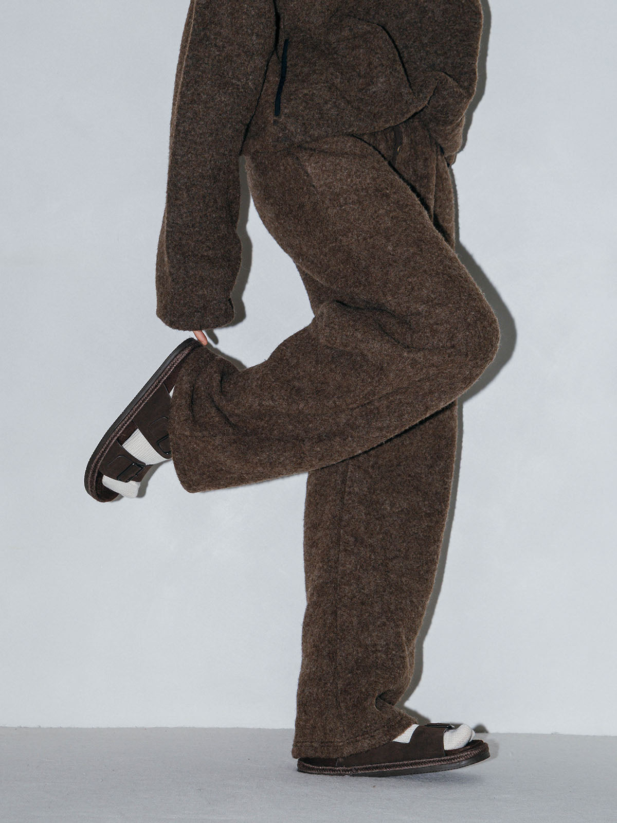 WOOL FLEECE CURVE PANTS
