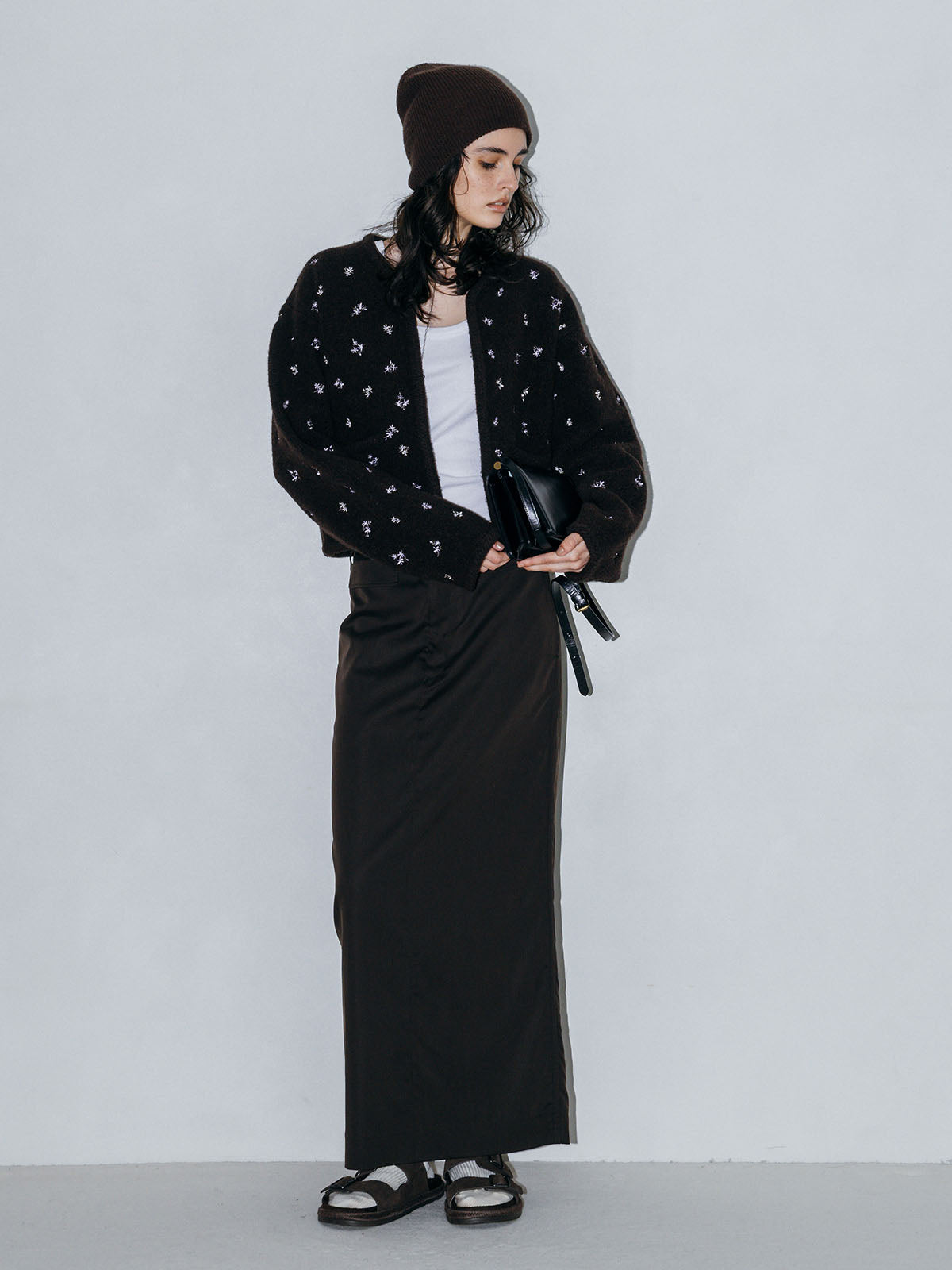 FLOWER EMBROIDERY KNIT JACKET