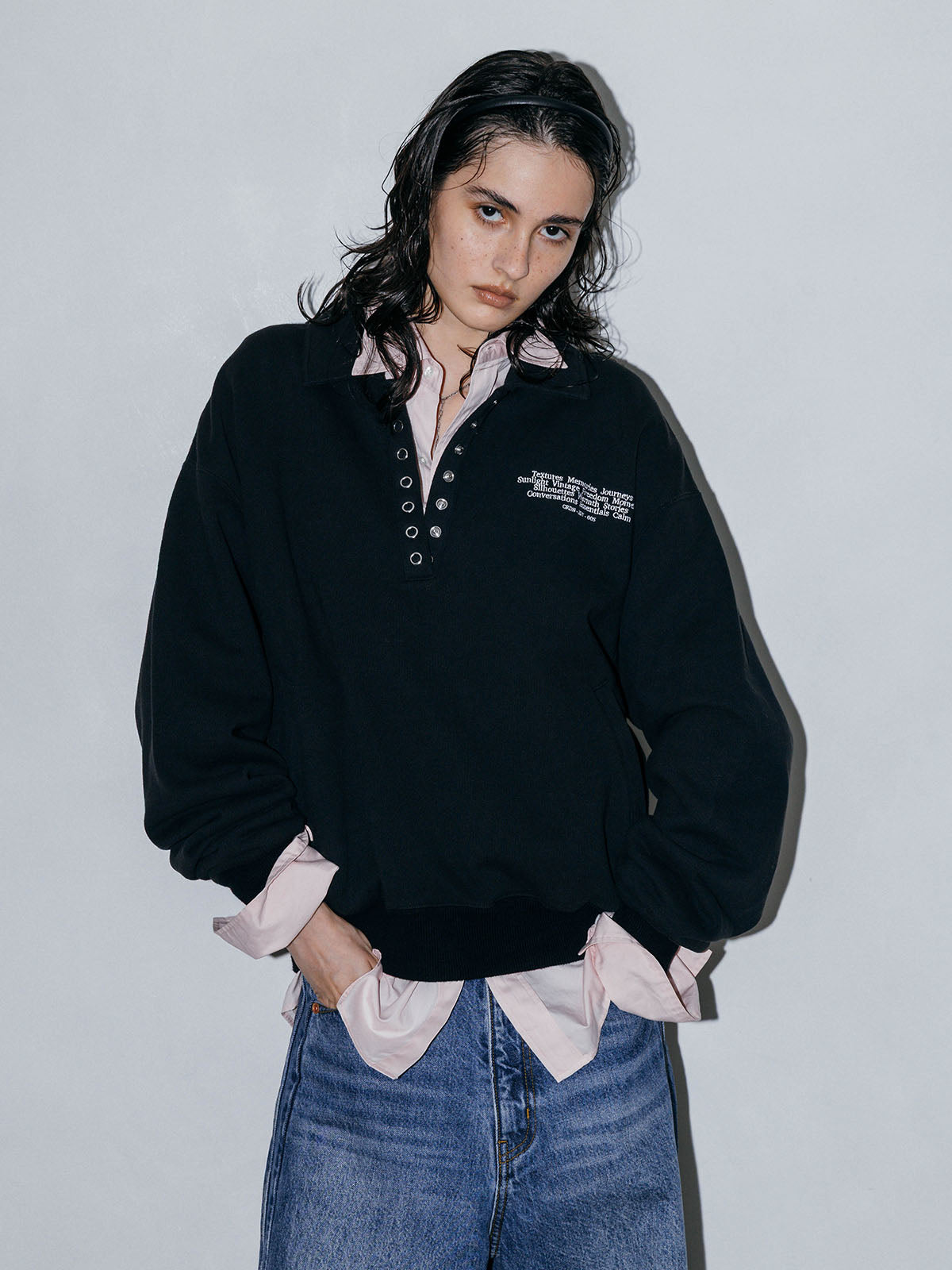 HALF-SNAP SWEAT SHIRT