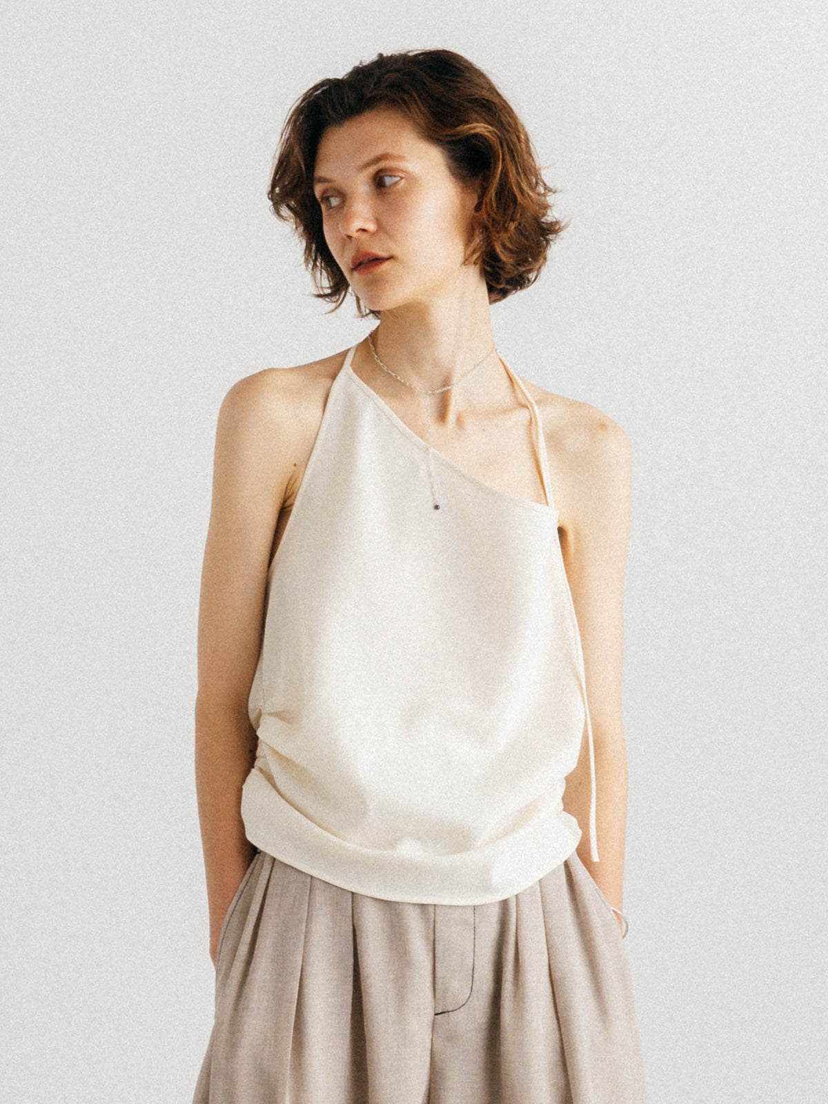 HOLTER NECK TOPS