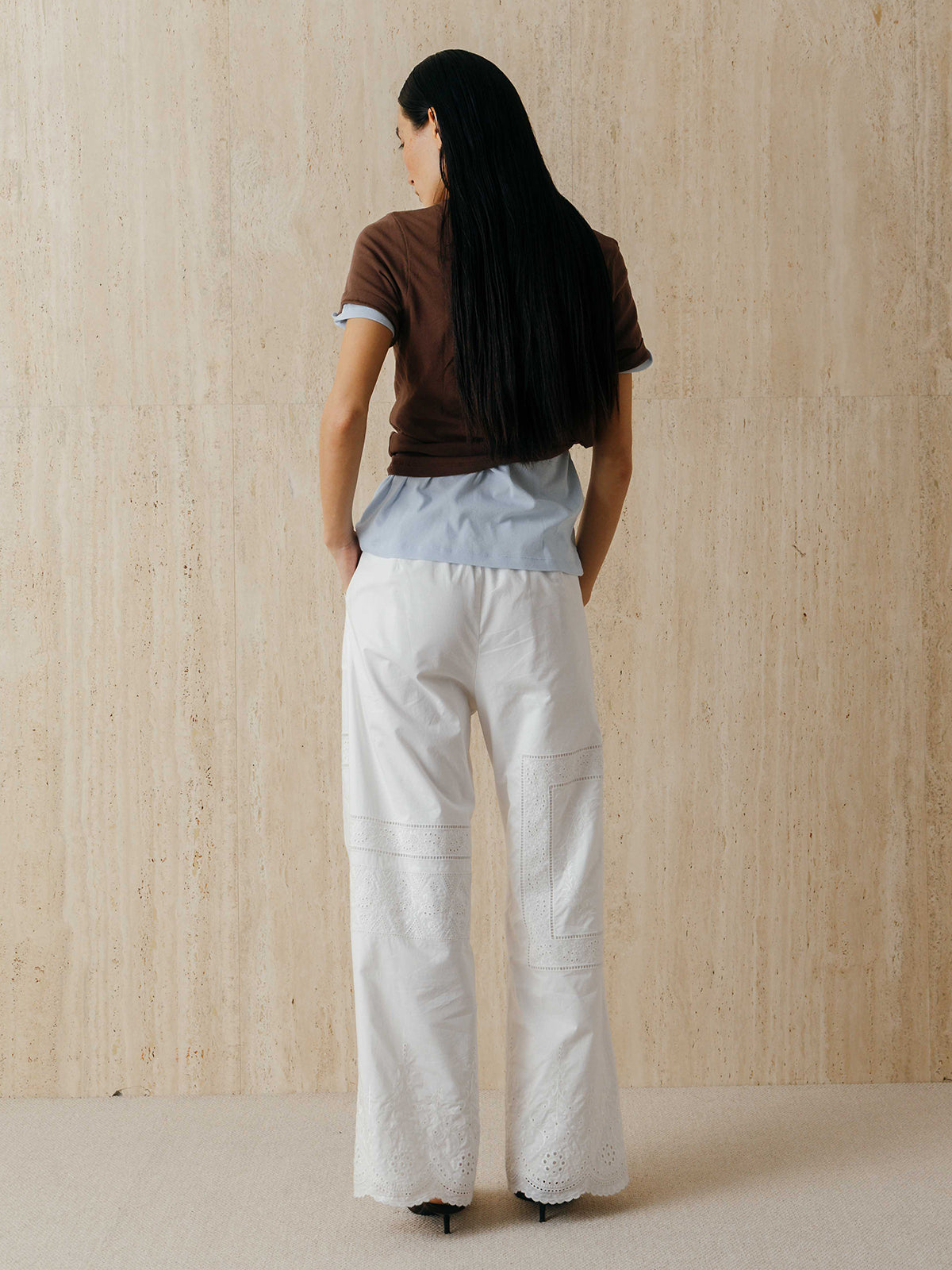 EMBROIDERY SHEER TEE