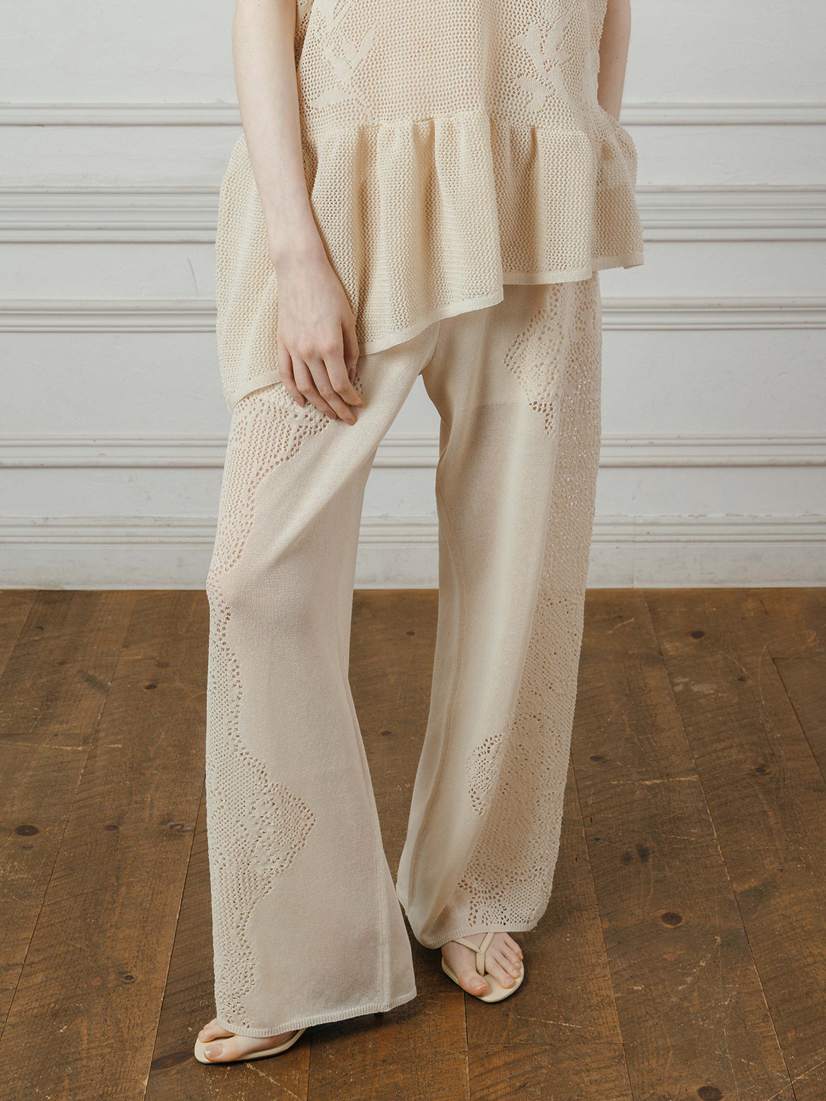LACE KNIT PANTS
