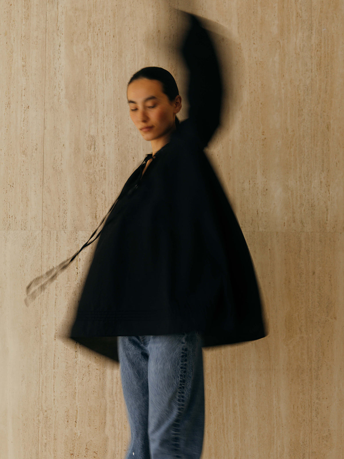 EMBROIDERY COLLAR GATHER BLOUSE